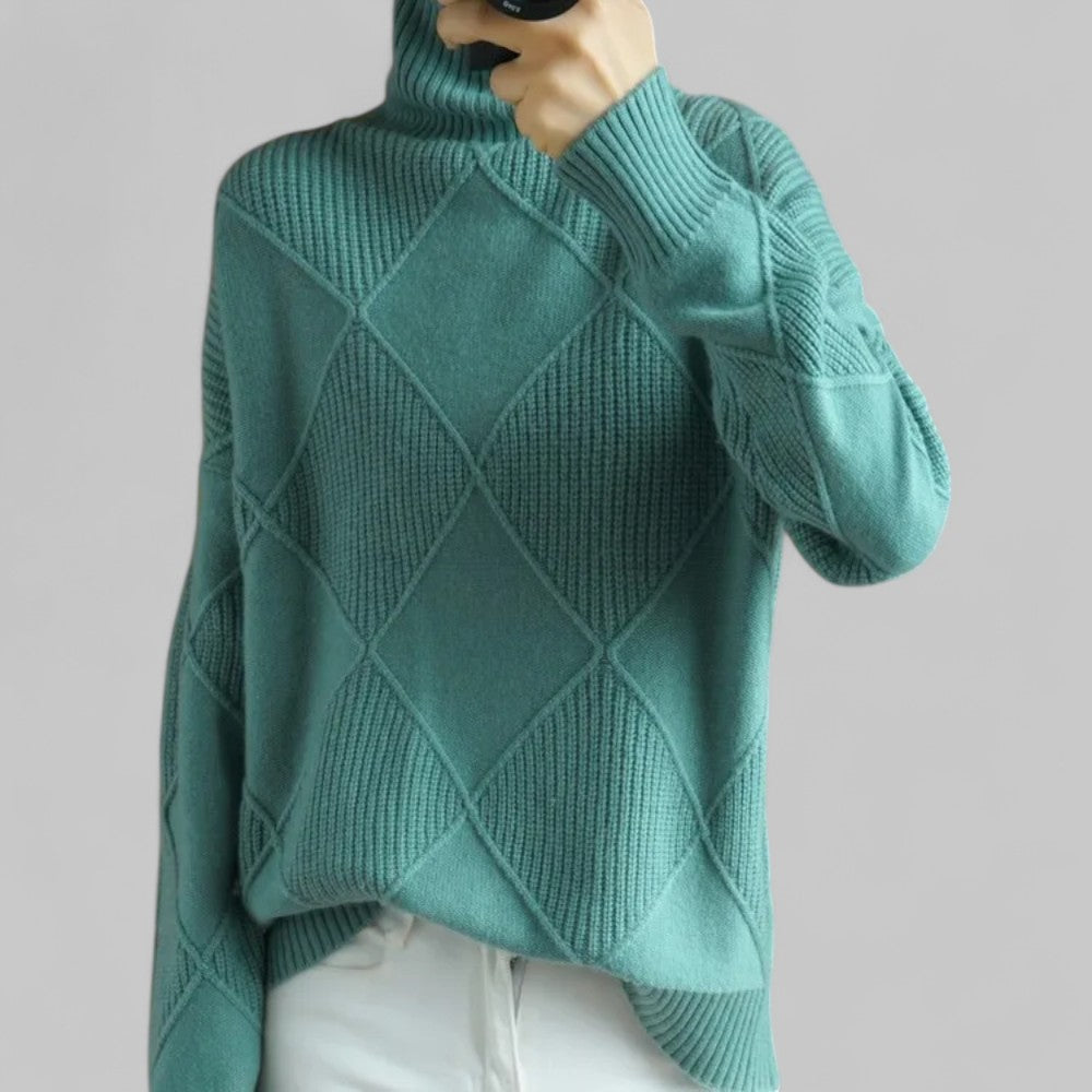 Pull ample à col roulé et maille losanges — Amielle Paris