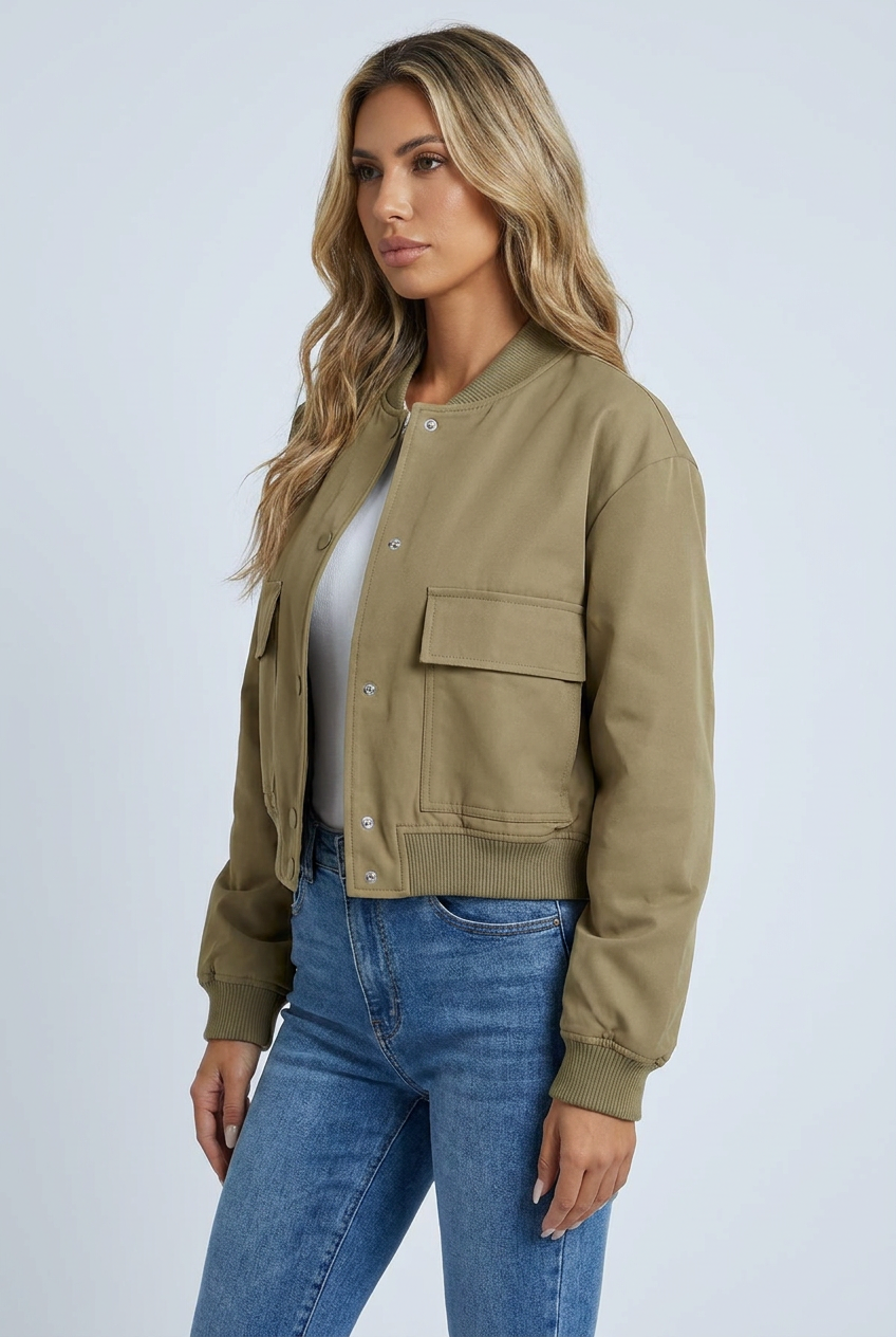 Remy — Bomber court à poches cargo — Amielle Paris