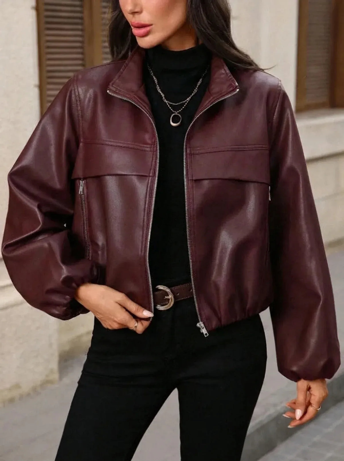 Veste courte aspect cuir à col rabattu — Amielle Paris
