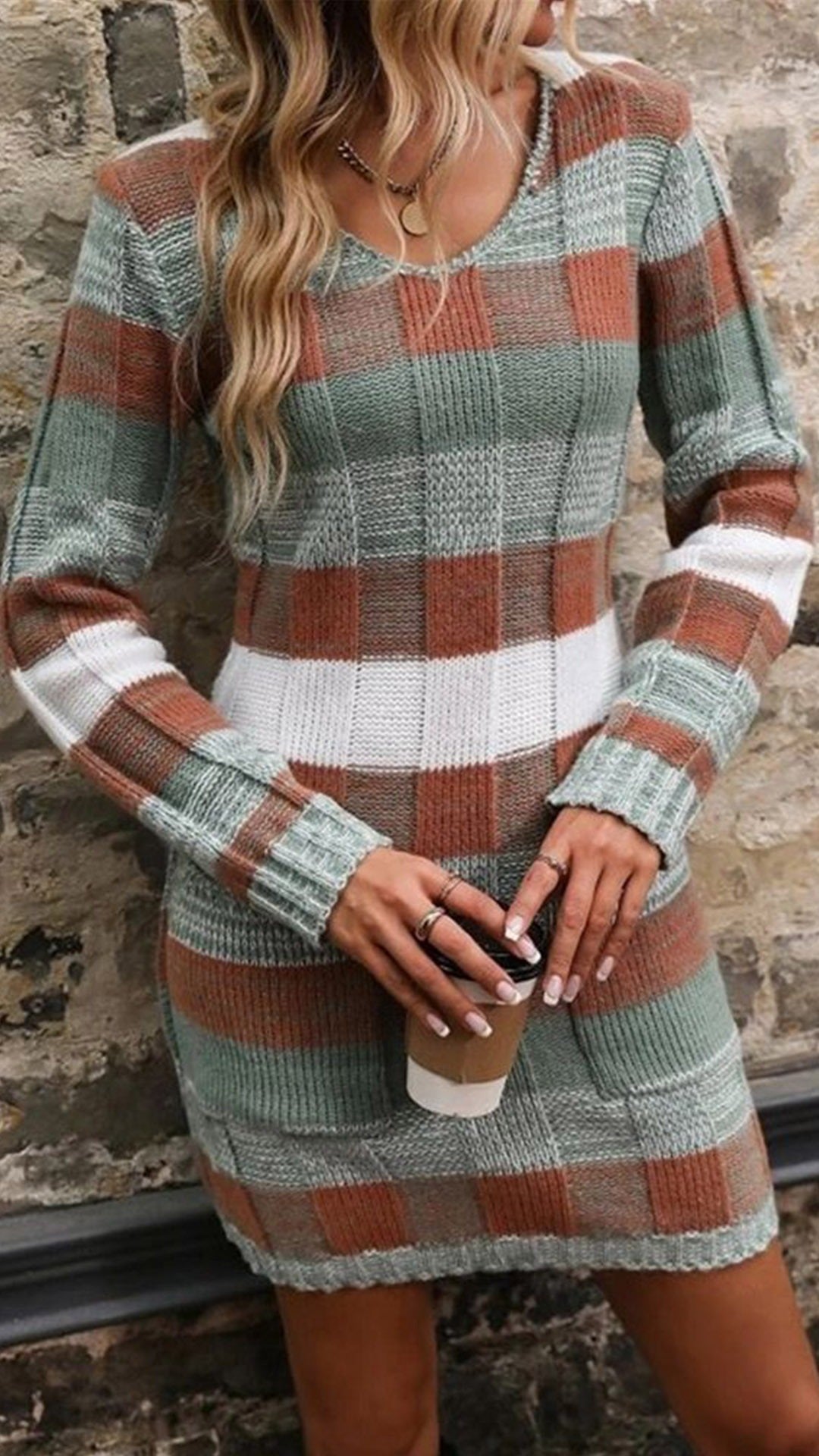 Jocelyn — Robe pull à carreaux et poches — Amielle Paris