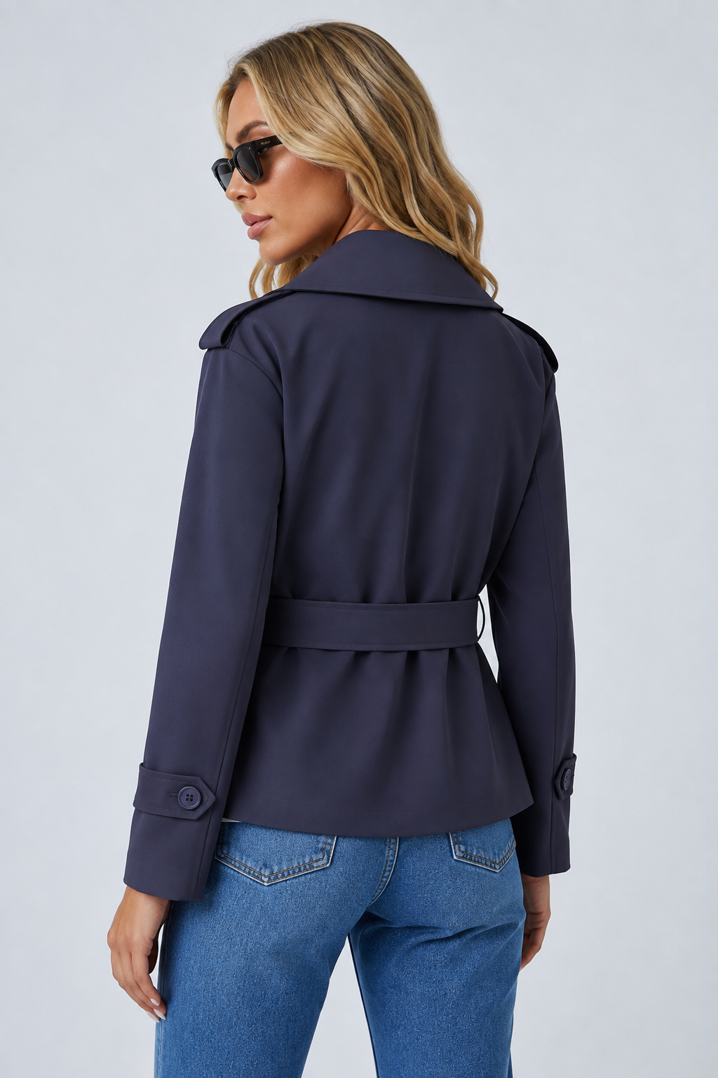 Latifina — Trench court croisé et ceinturé — Amielle Paris