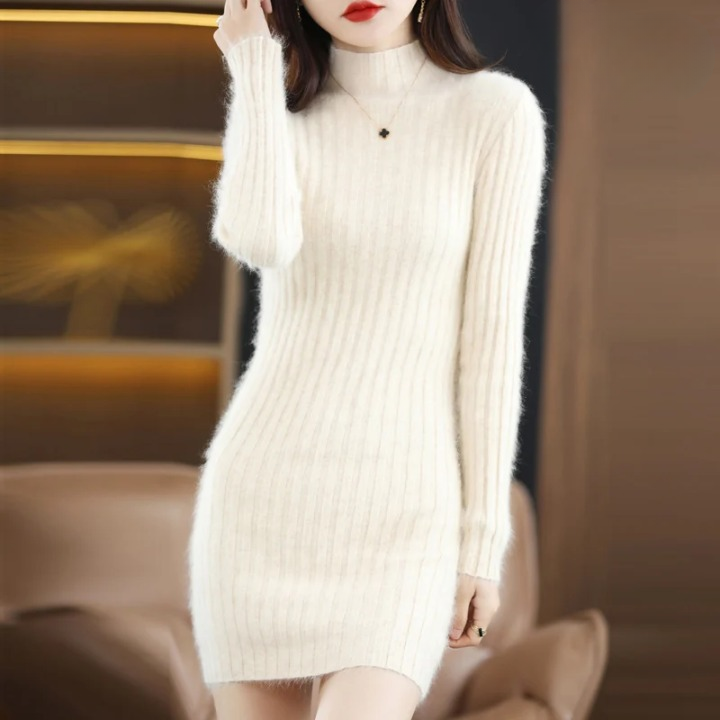 Gabriella — Robe courte côtelée à col roulé — Amielle Paris