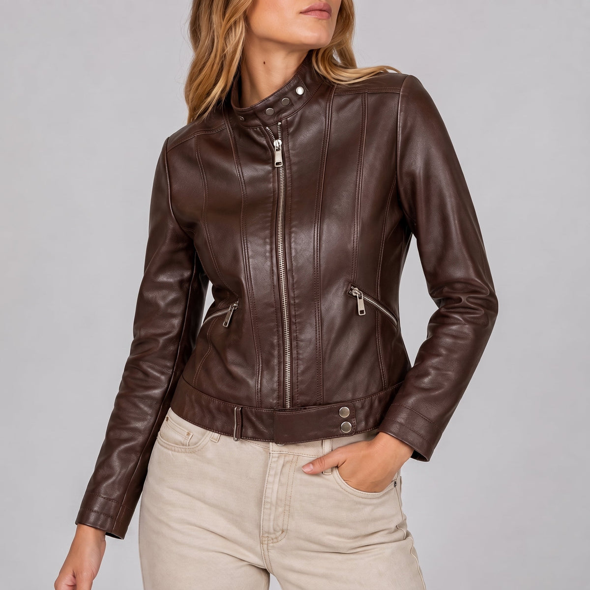 Veste ajustée aspect cuir à col officier — Amielle Paris