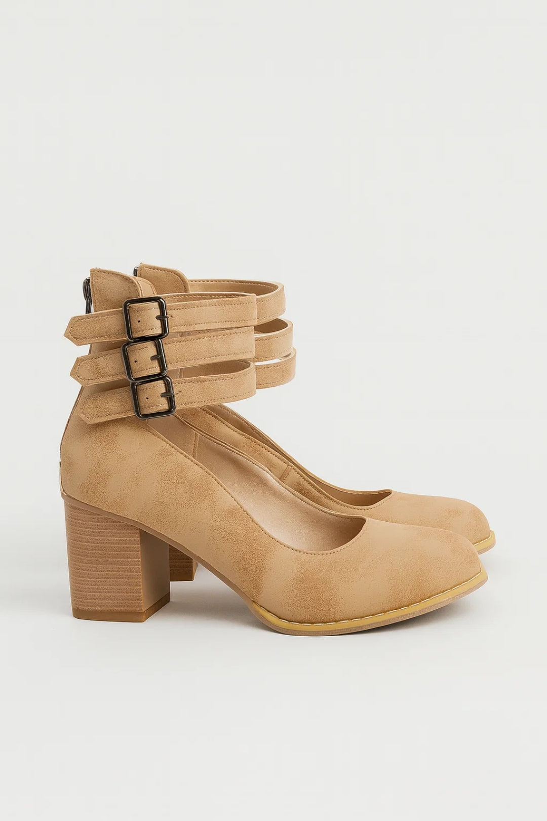 Chaussures Mary Jane à trois brides — Amielle Paris