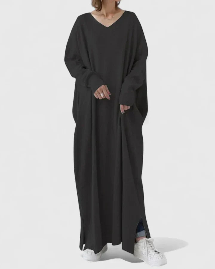 Robe pull longue ample à col V — Amielle Paris