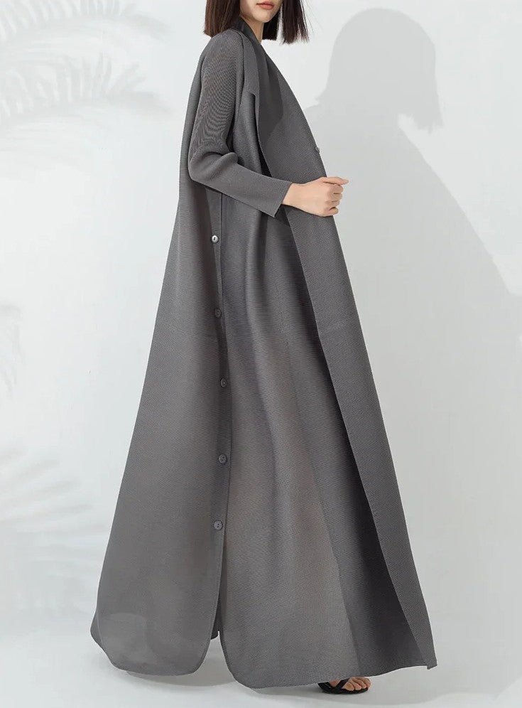 Manteau trapèze ceinturé à revers crantés — Amielle Paris