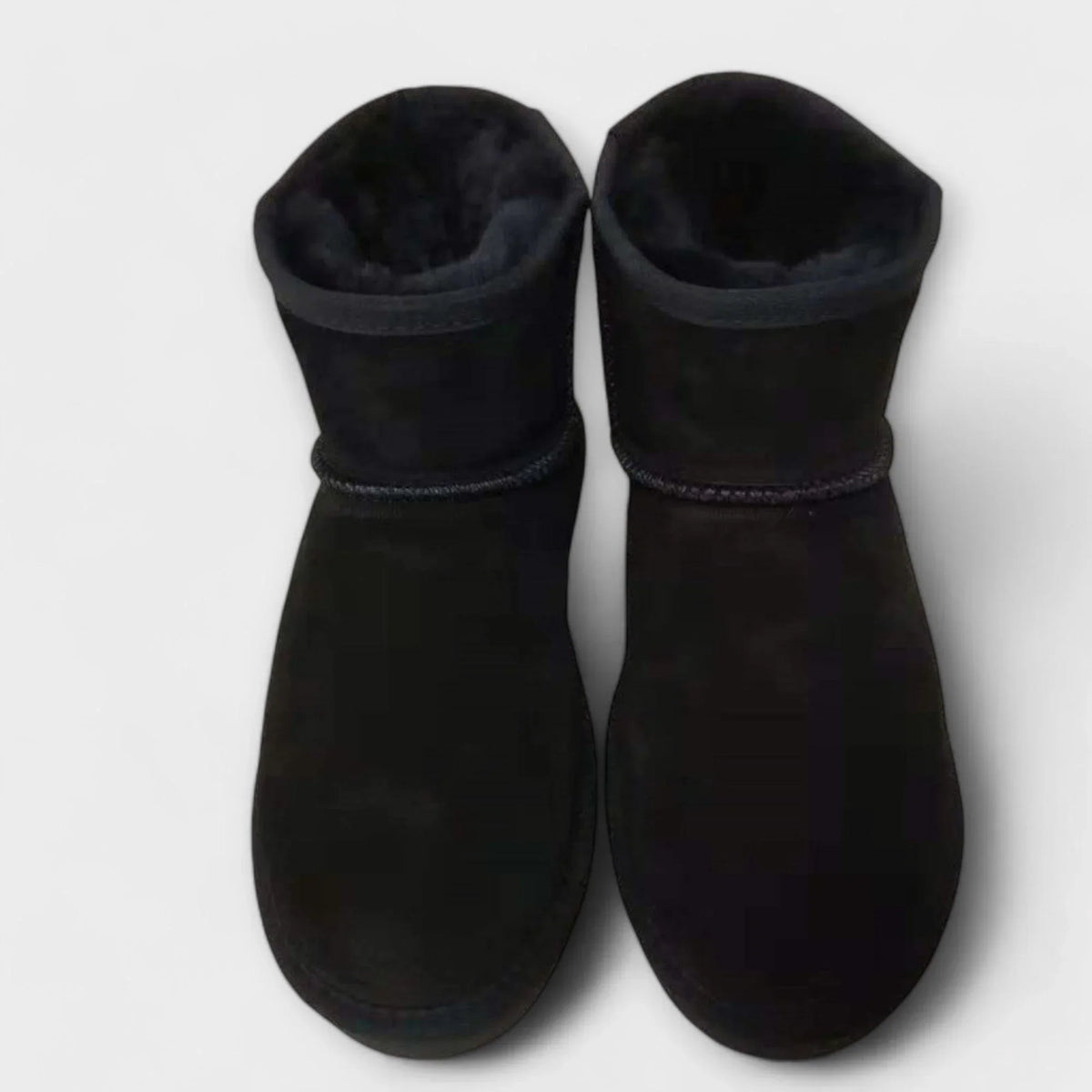 Bottines courtes aspect daim doublées en polaire — Amielle Paris