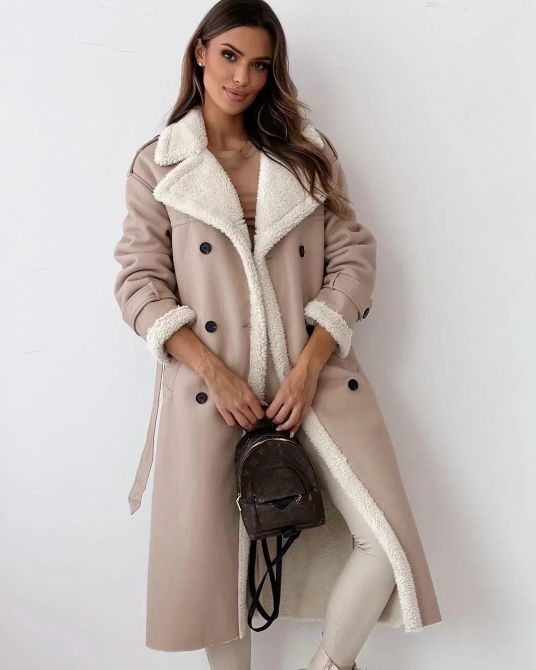 Trench croisé à doublure en fausse fourrure — Amielle Paris