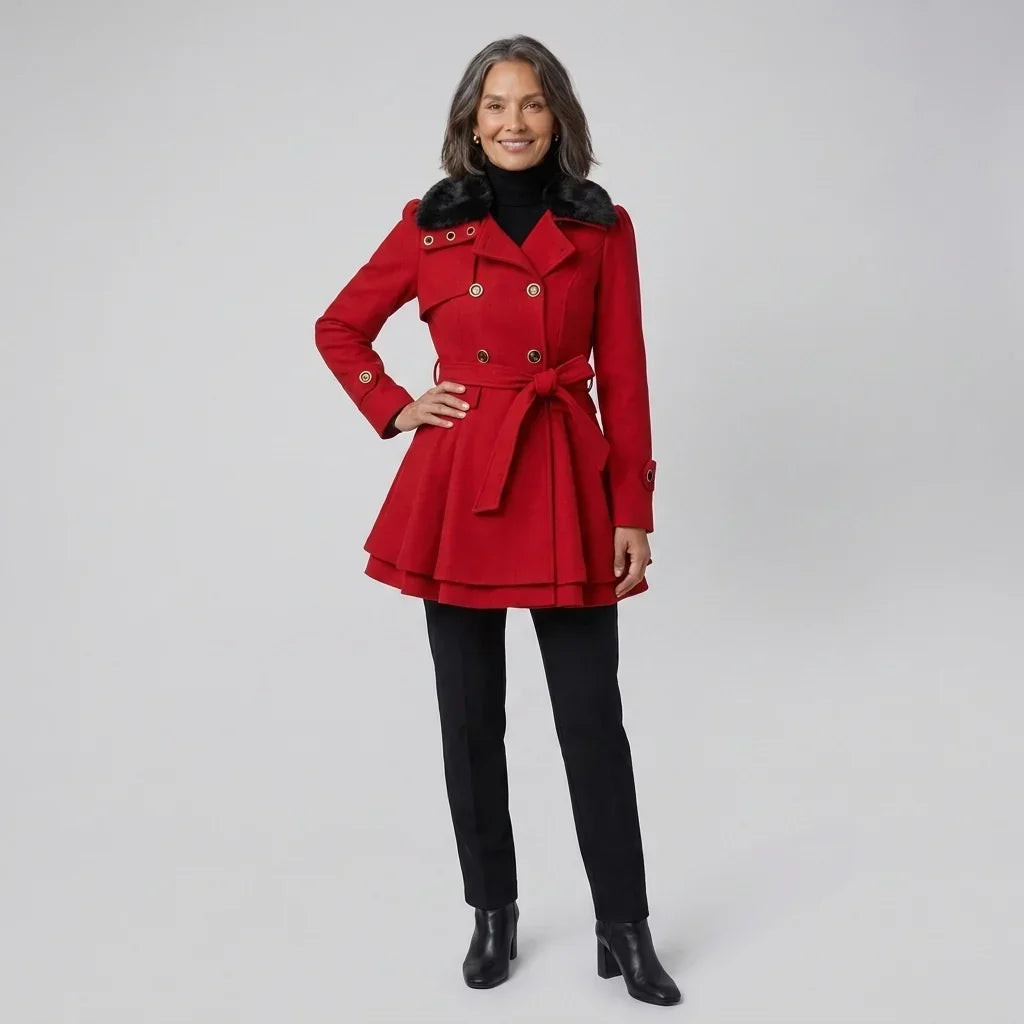 Manteau évasé à col en fausse fourrure — Amielle Paris