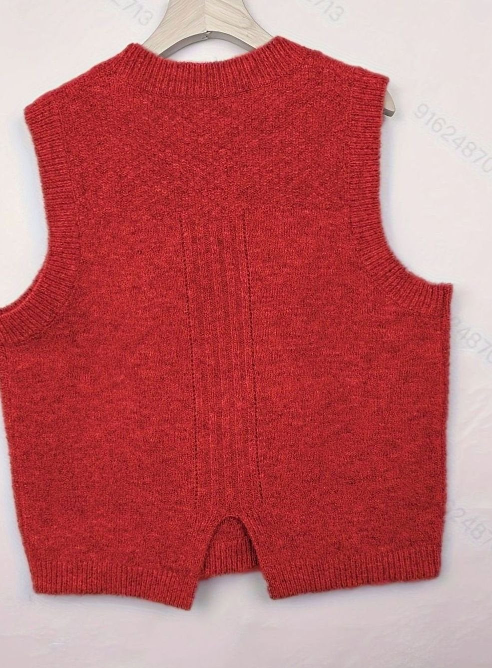 Pull sans manches à torsades et losanges — Amielle Paris