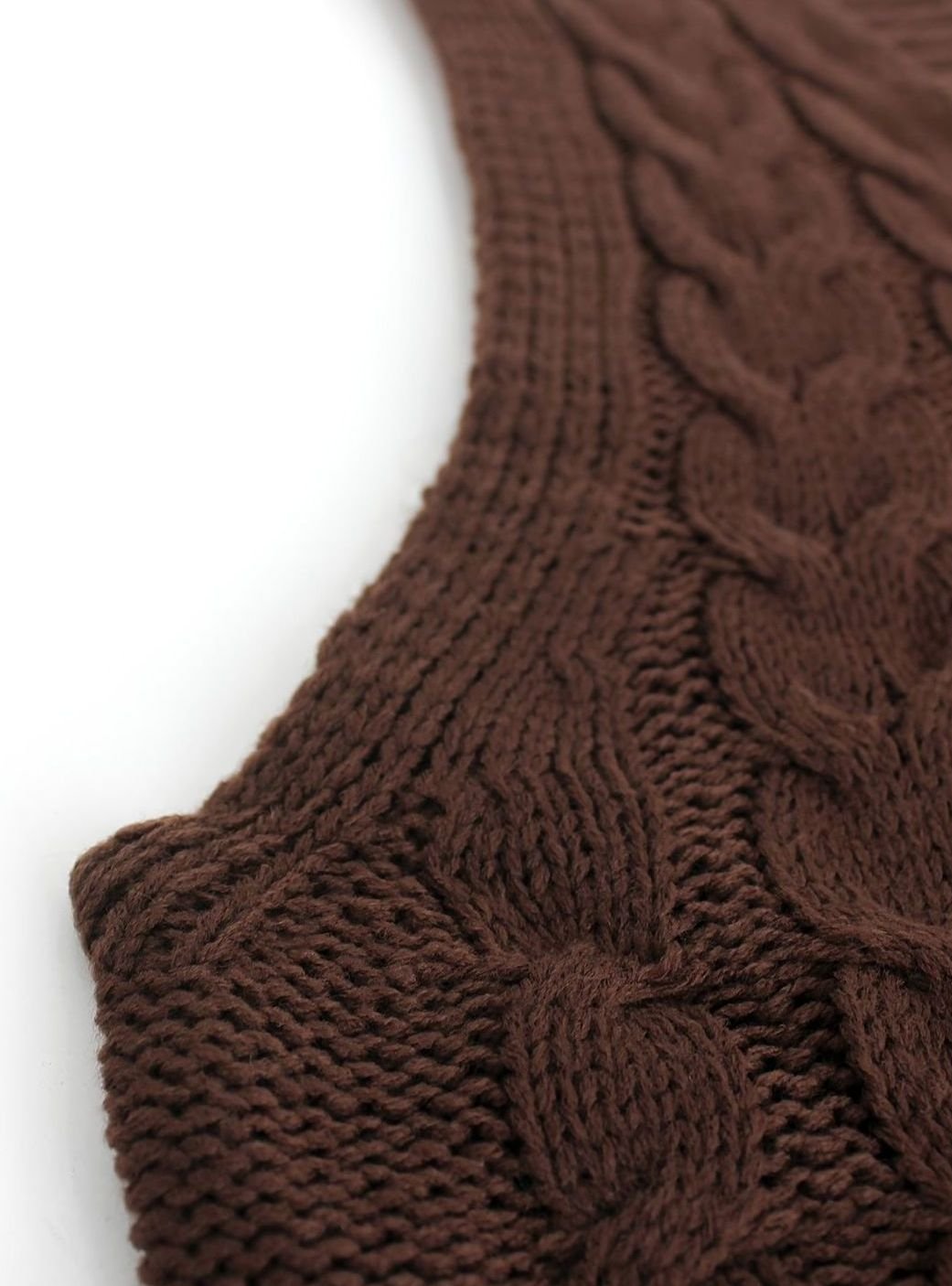 Pull ample sans manches torsadé à col V — Amielle Paris