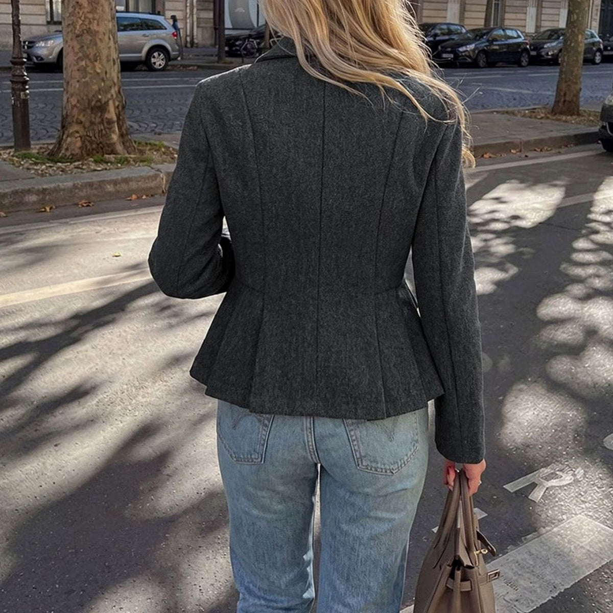 Blazer croisé cintré à basque — Amielle Paris