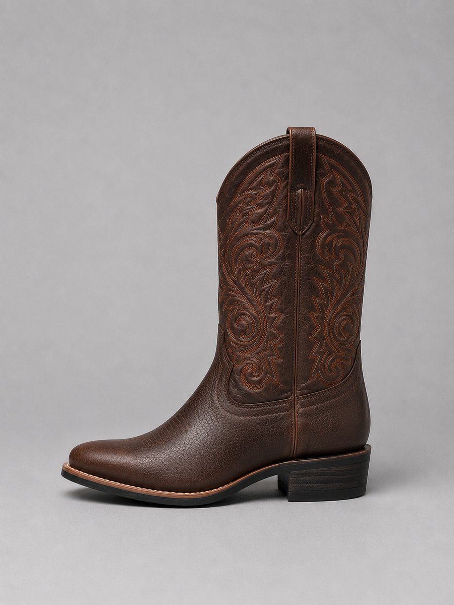 Bottes western aspect cuir à broderies — Amielle Paris