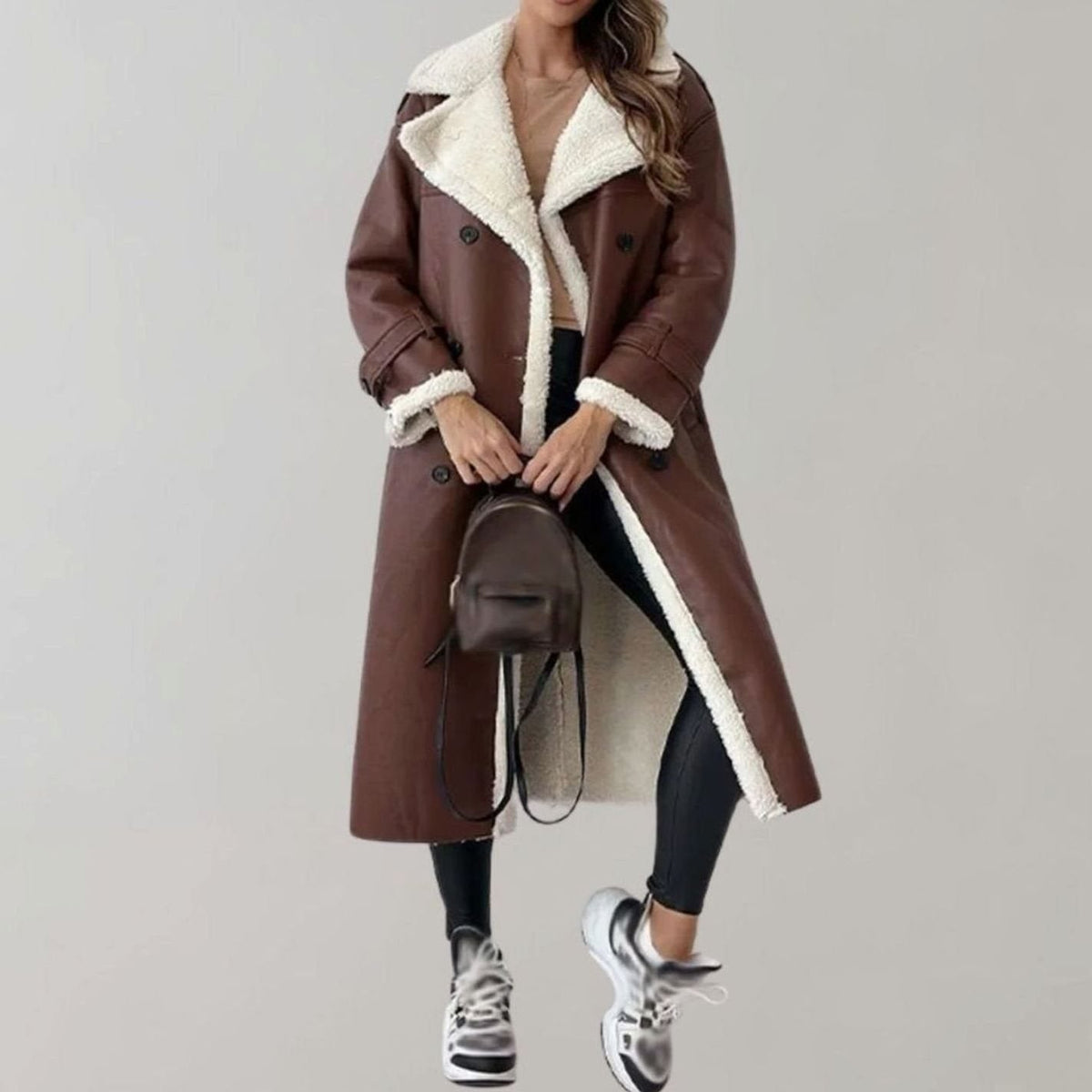 Manteau long aspect cuir doublé effet mouton — Amielle Paris