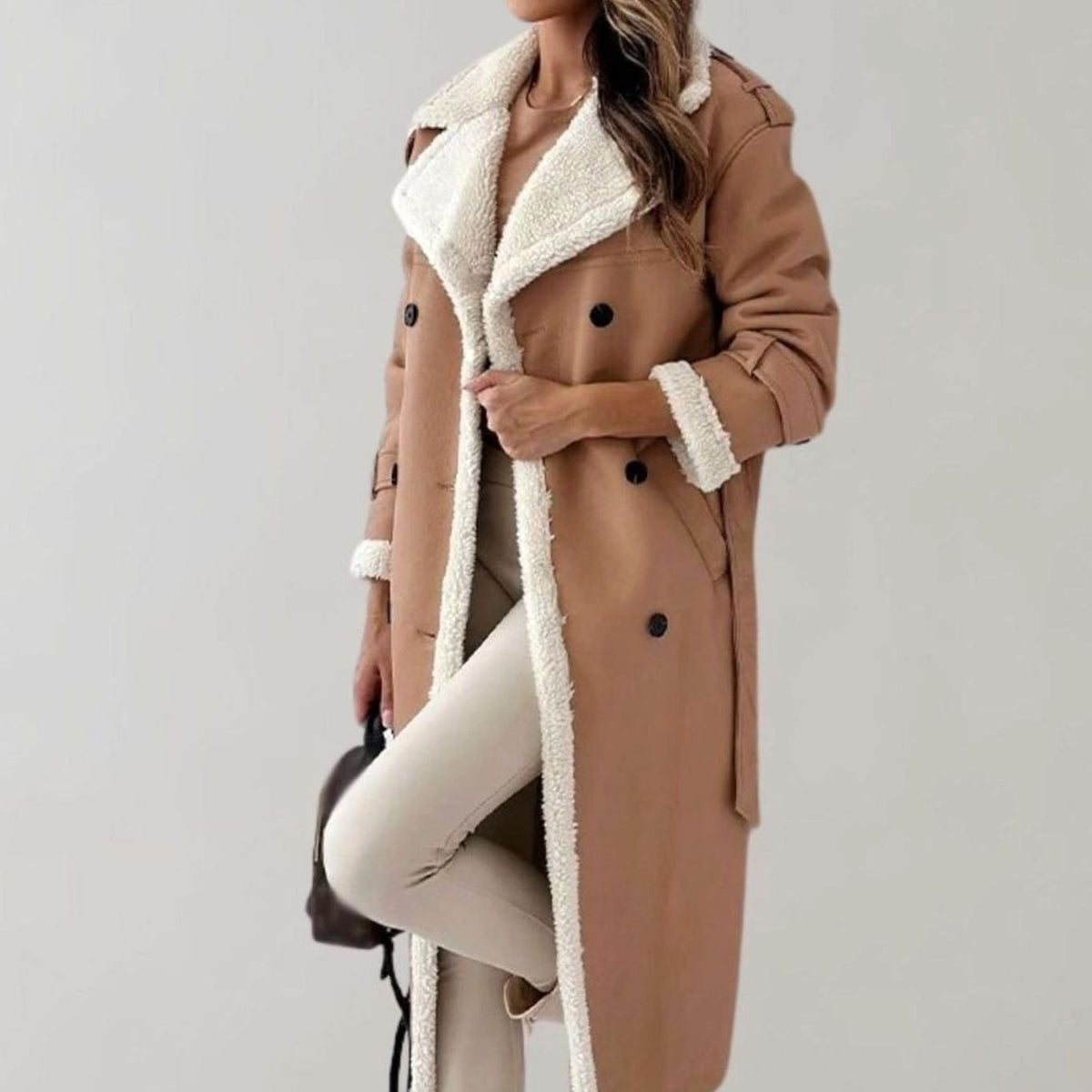 Manteau long aspect cuir doublé effet mouton — Amielle Paris