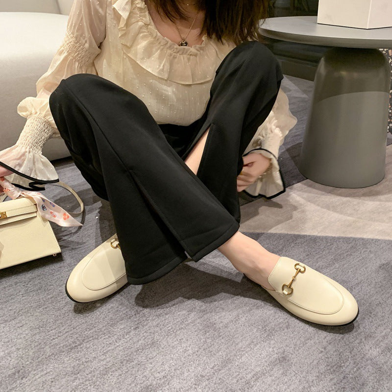 Mules mocassins à chaîne et bout rond — Amielle Paris