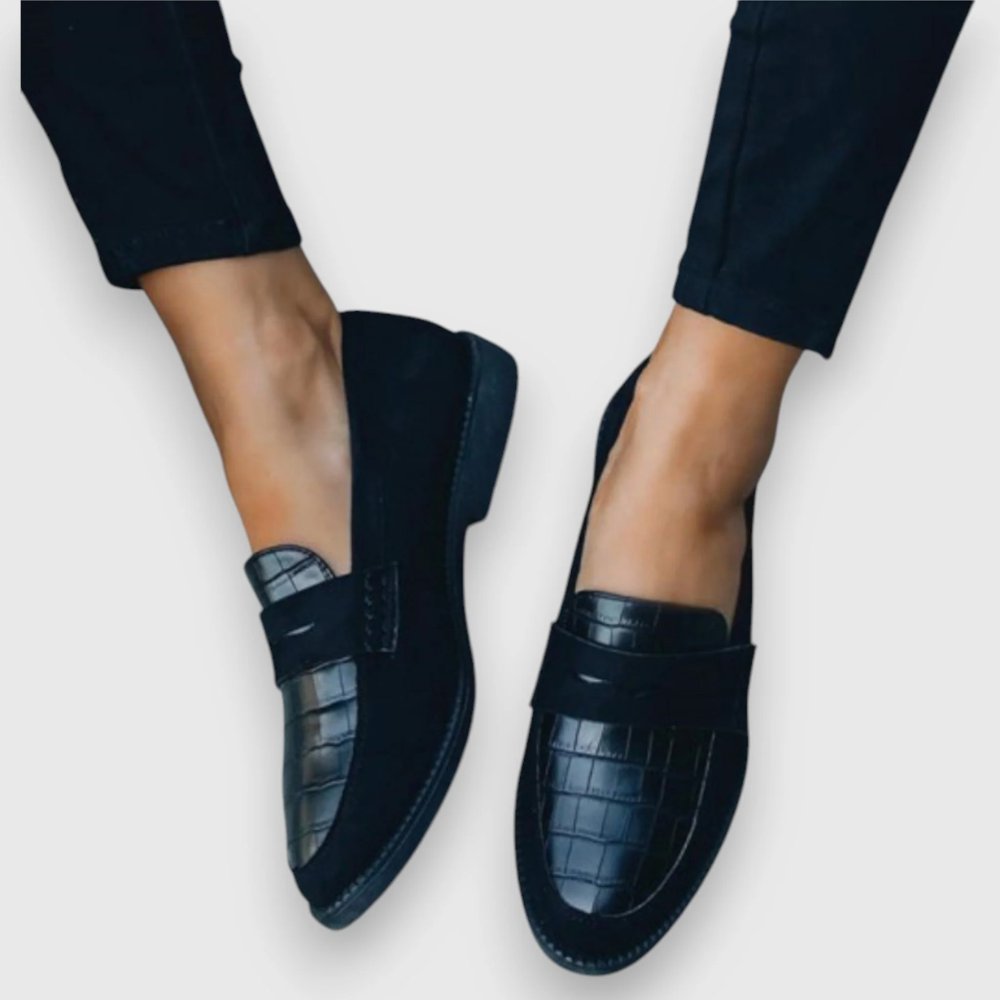 Eleanor — Mocassins à relief crocodile — Amielle Paris