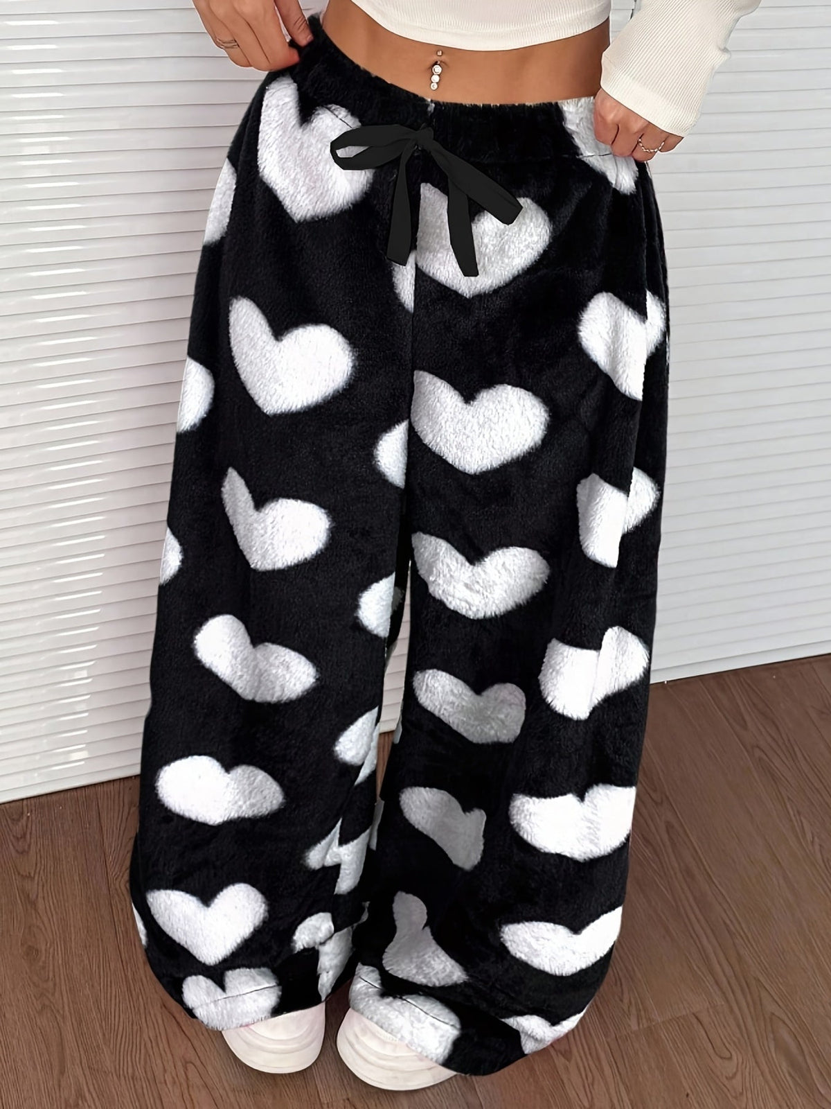 Pantalon large à carreaux en maille peluche — Amielle Paris