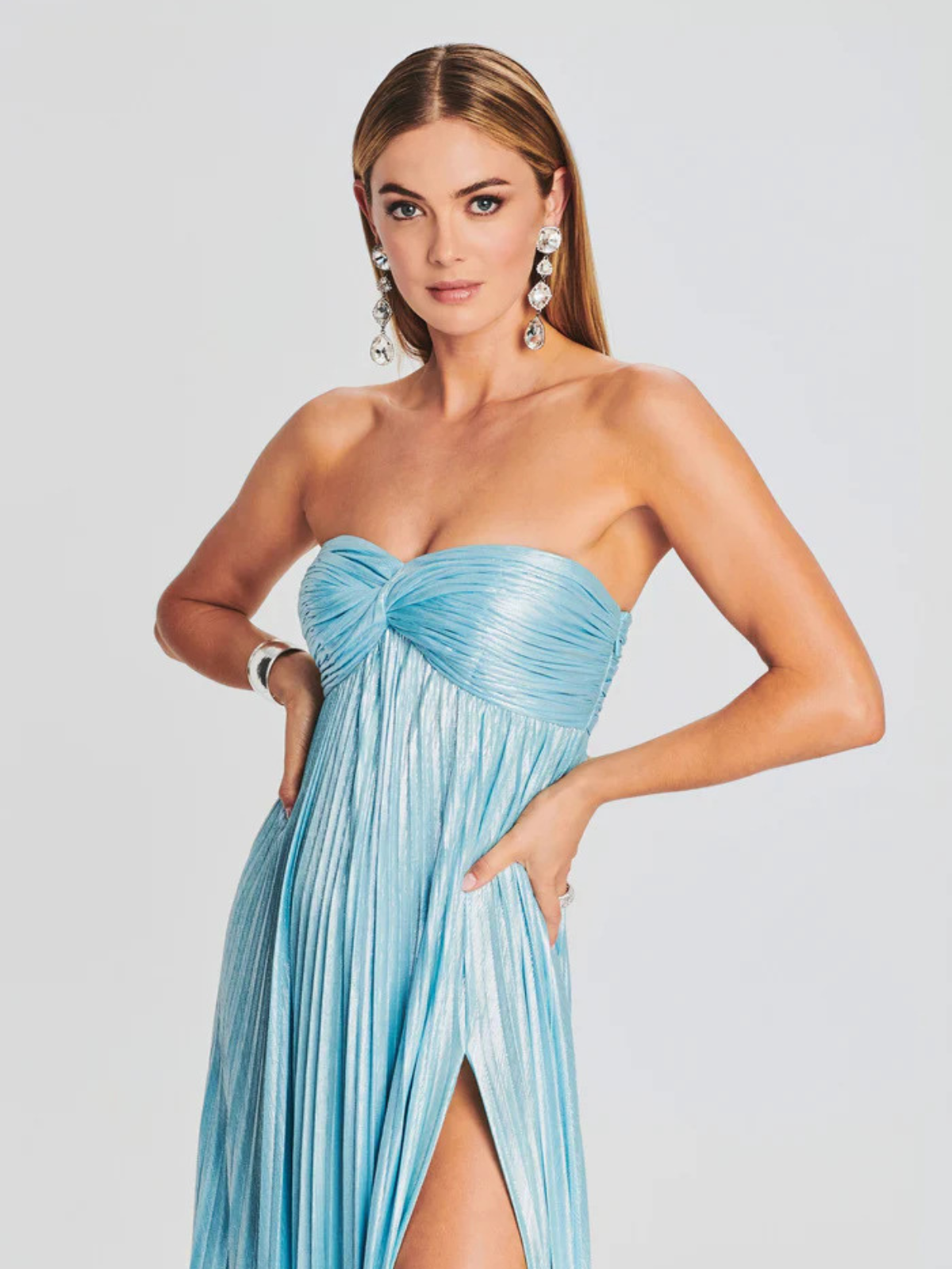 Kira — Robe longue bustier plissée et métallisée — Amielle Paris