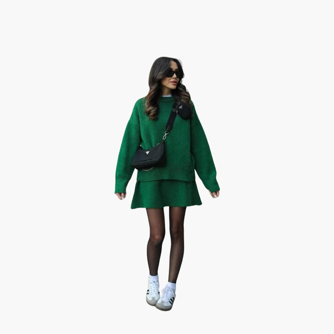 Ensemble pull et minijupe en maille — Amielle Paris