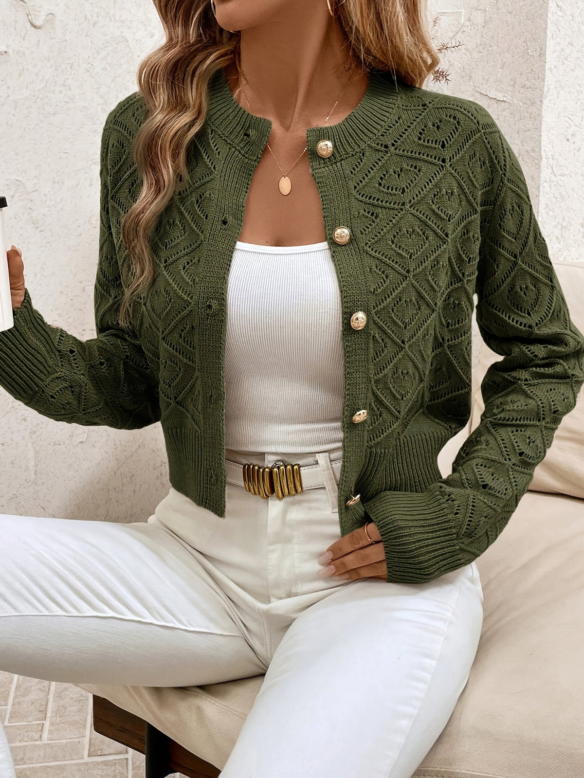 Camille | Gilet en maille à losanges et boutons — Amielle Paris