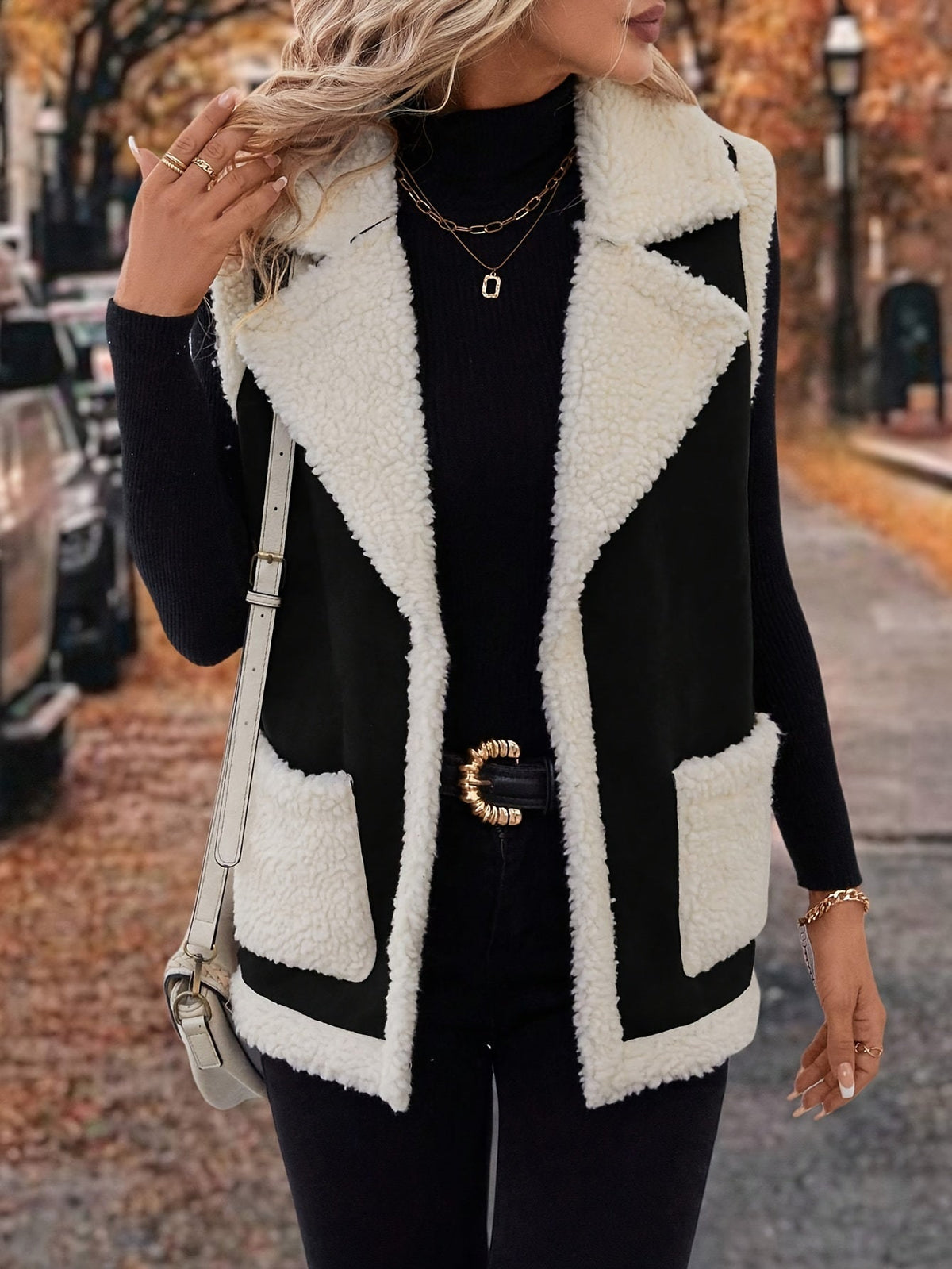 Gilet sans manches à doublure effet peau lainée — Amielle Paris