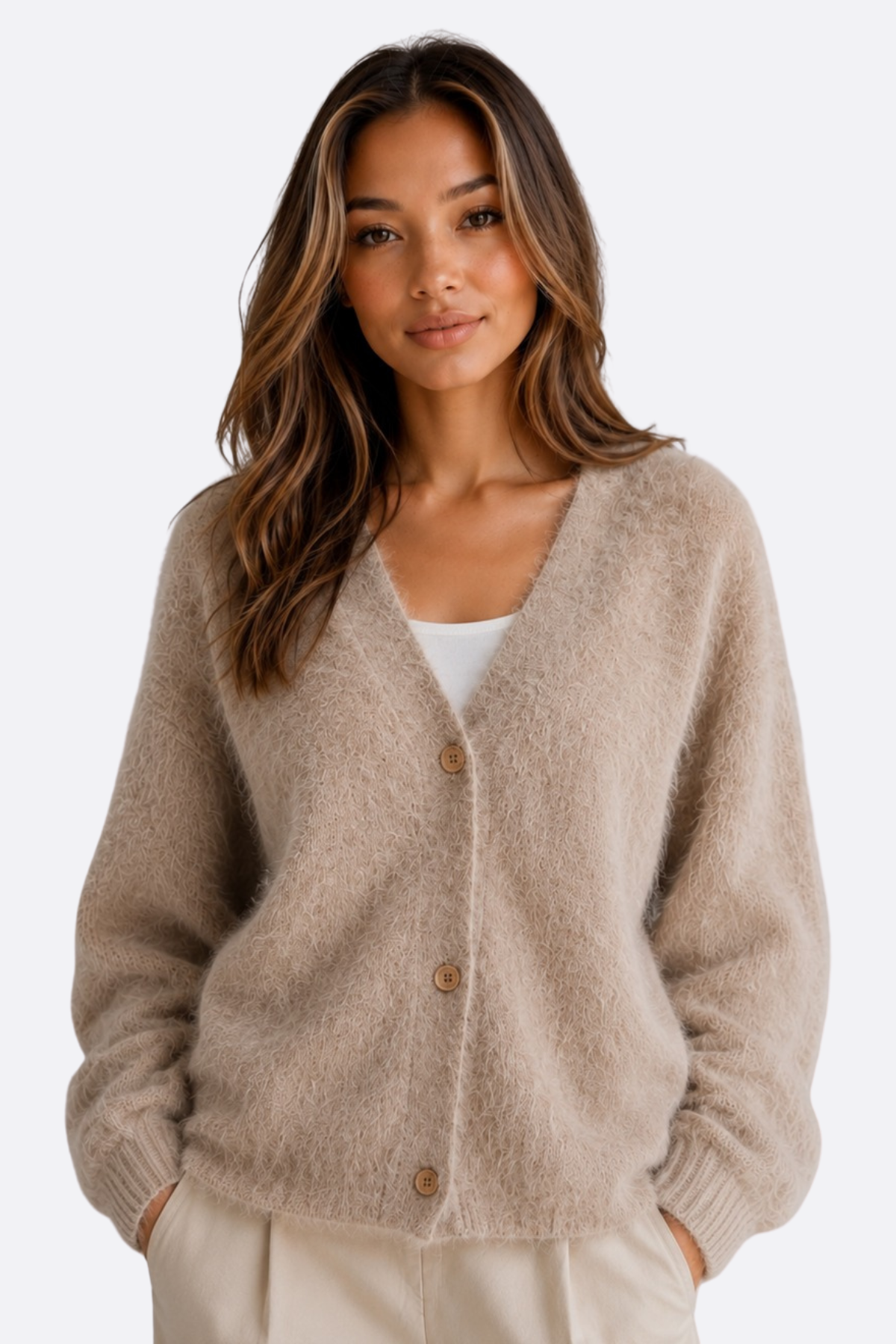Cardigan ample duveteux à col V Rose — Amielle Paris