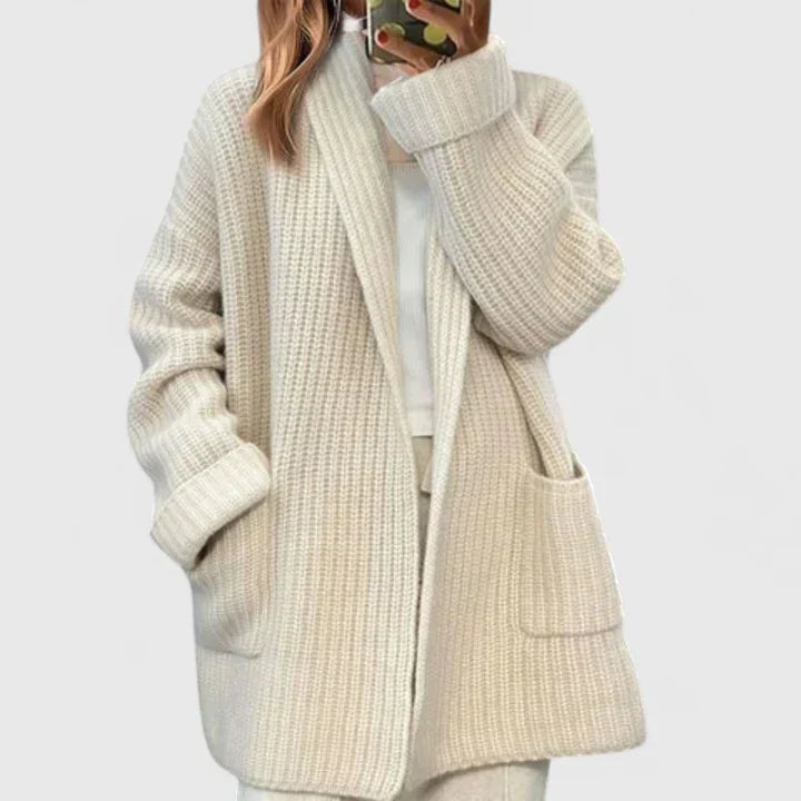 Gilet long ouvert en grosse maille à poches — Amielle Paris
