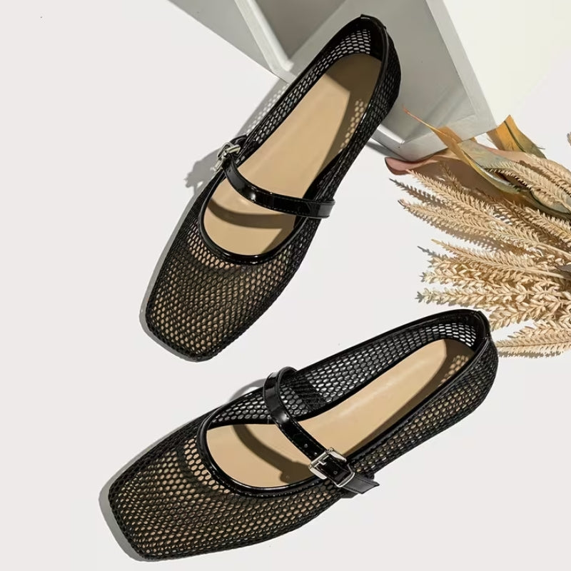 Chaussures Mary Jane en résille à bout carré — Amielle Paris