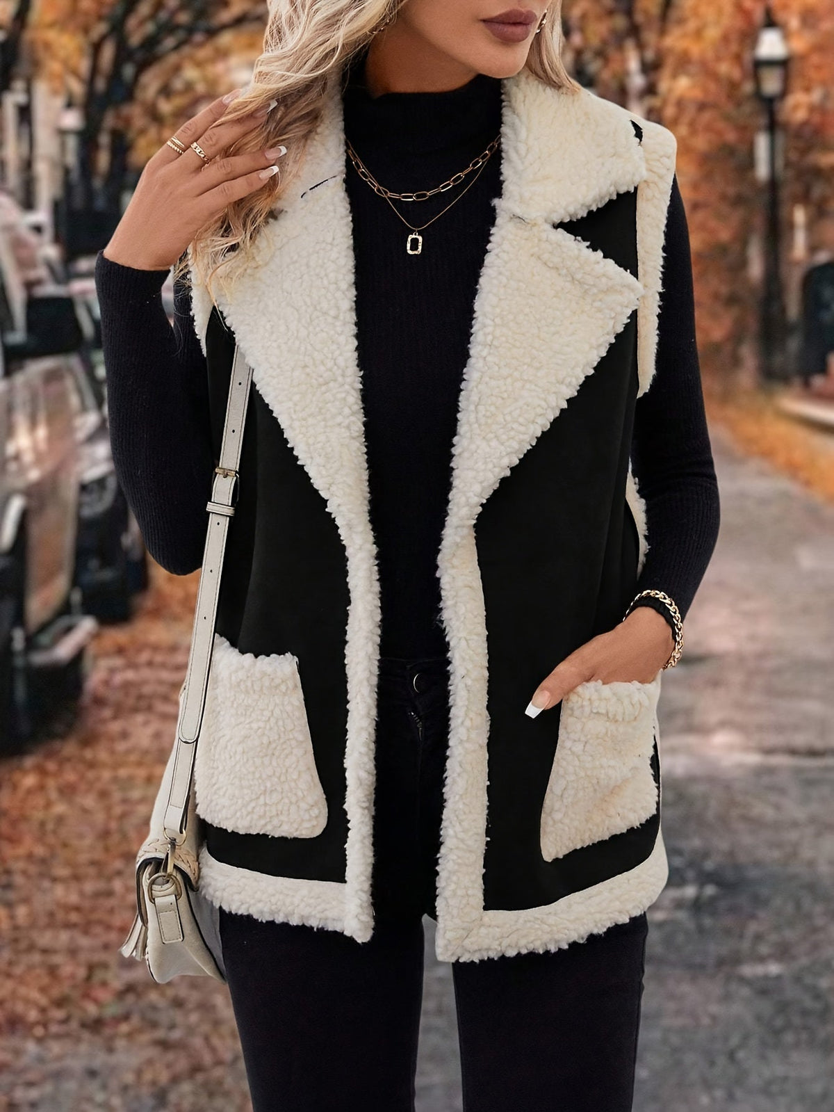 Gilet sans manches à doublure effet peau lainée — Amielle Paris