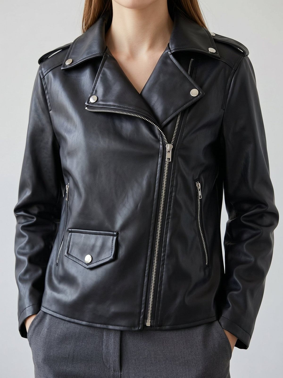 Veste de motard à zip asymétrique et détails côtelés — Amielle Paris