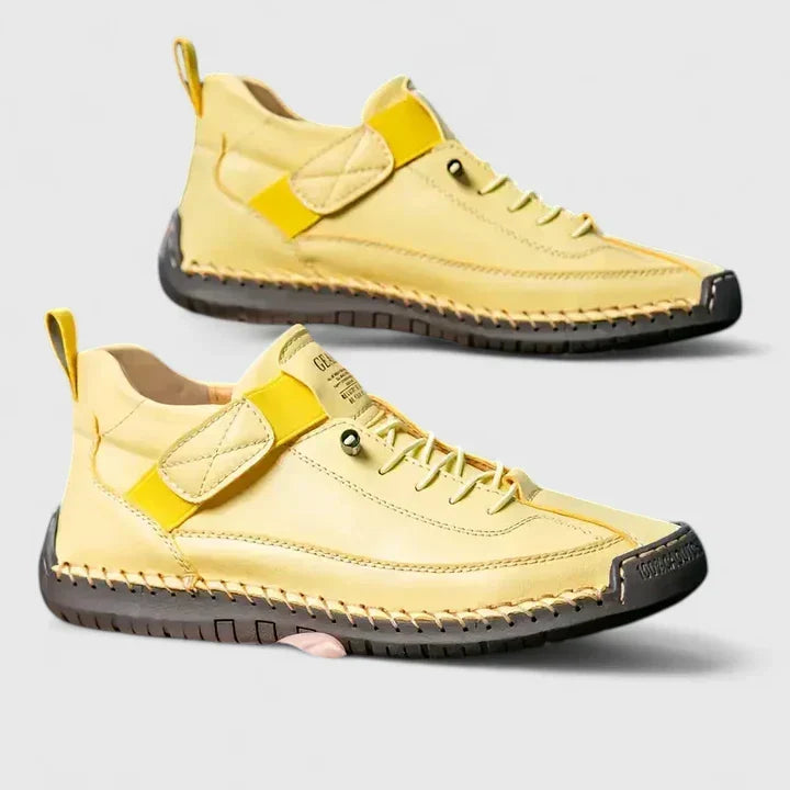 Chaussures à lacets et coutures apparentes — Amielle Paris
