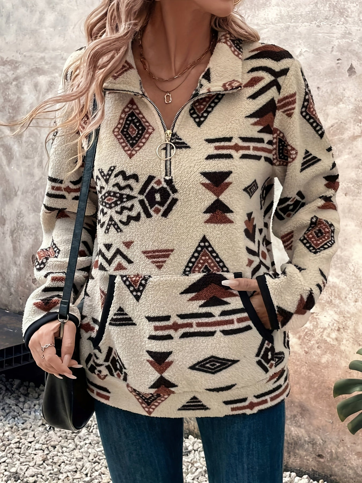 Juliette | Pull à motifs et col partiellement zippé — Amielle Paris