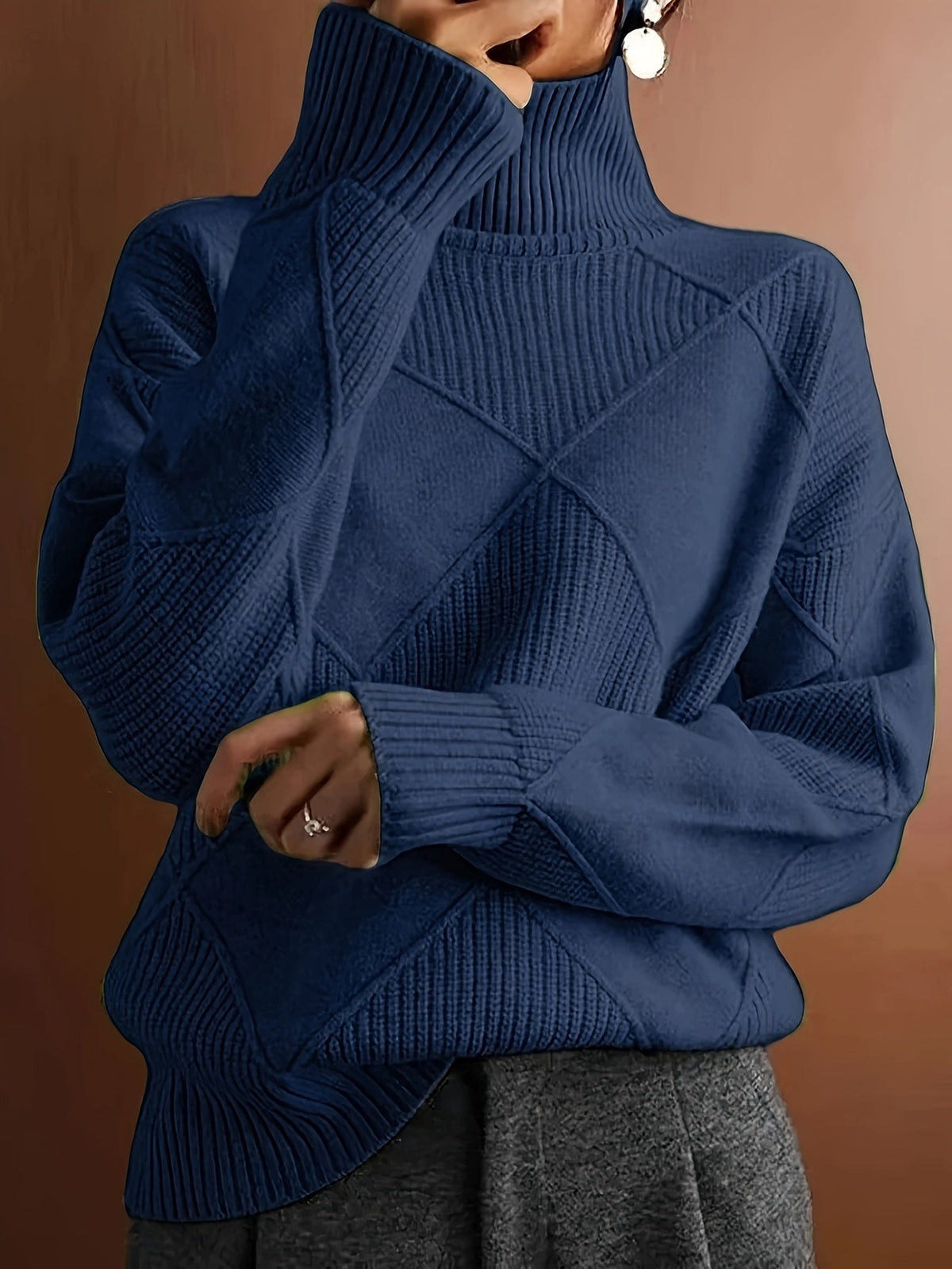 Pull à col roulé et maille à losanges — Amielle Paris