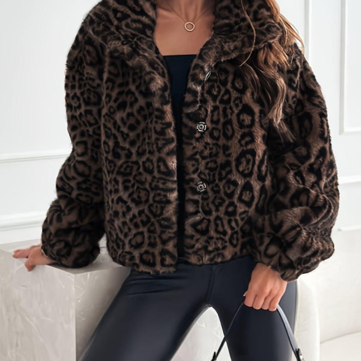Veste léopard en fausse fourrure — Amielle Paris