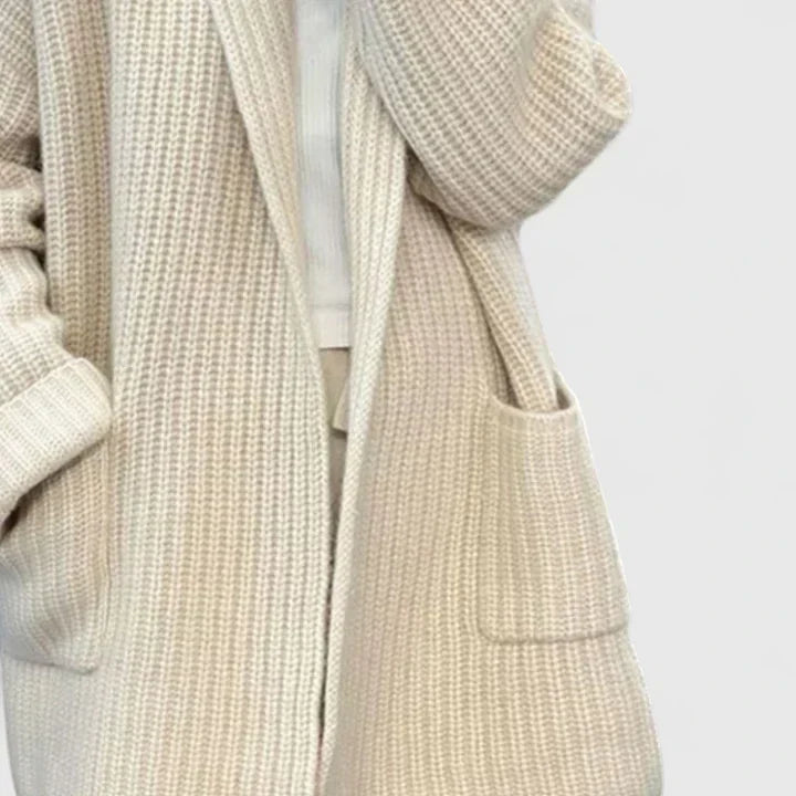 Gilet long ouvert en grosse maille à poches — Amielle Paris
