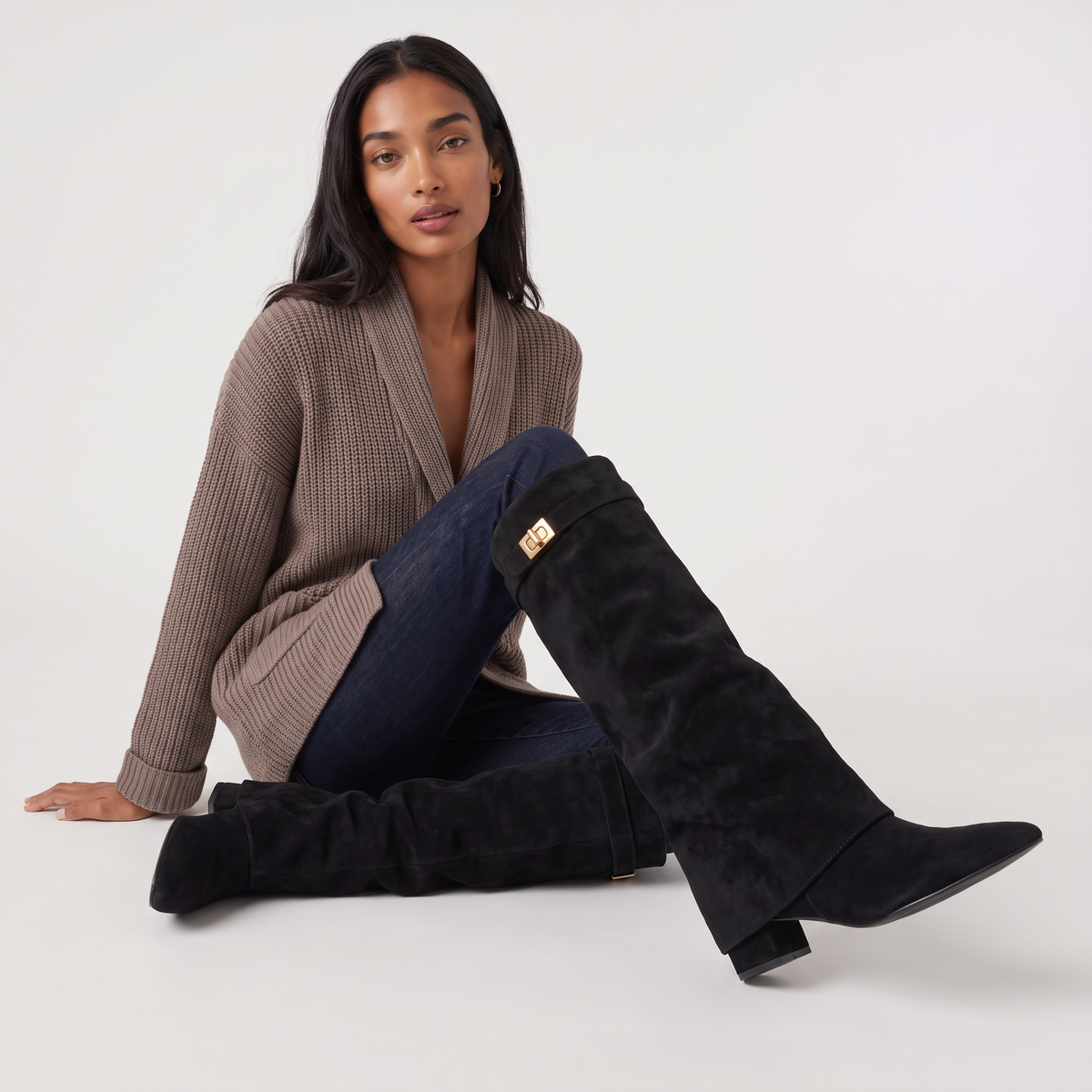 Bottes hautes à bout pointu et petit talon bloc — Amielle Paris — vue 5