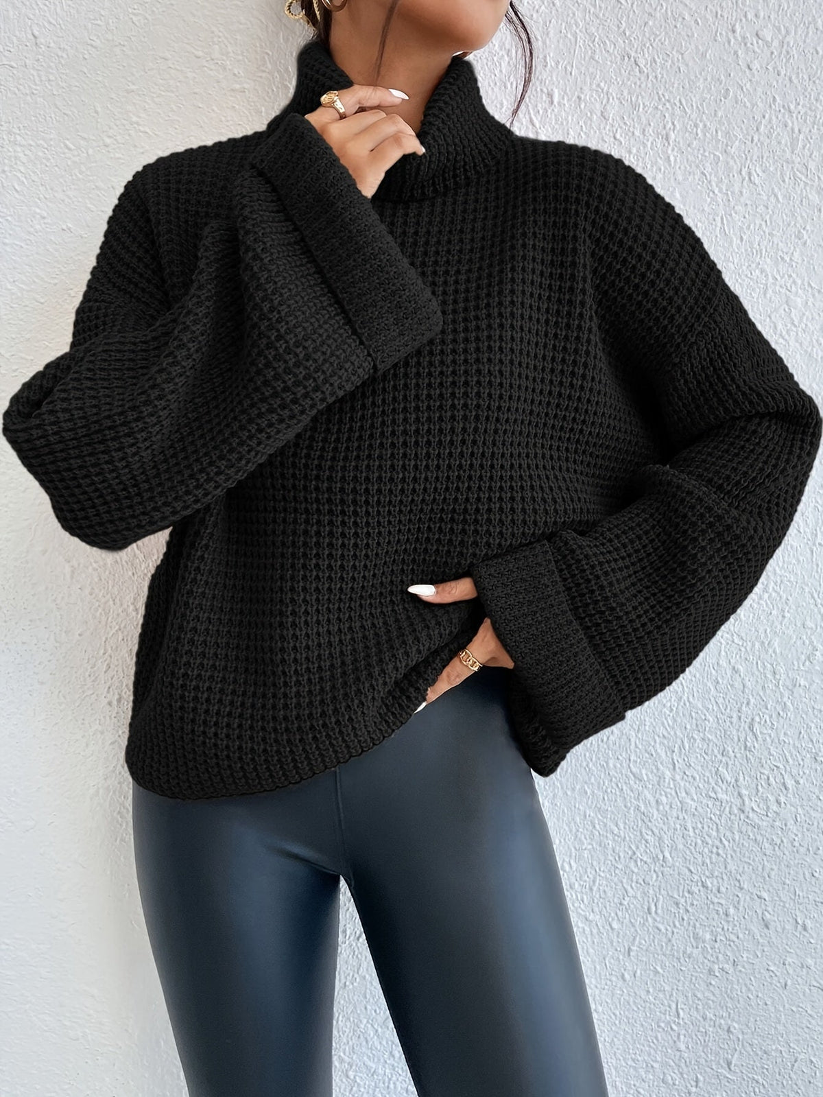 Lucienne | Pull en maille gaufrée à col roulé — Amielle Paris