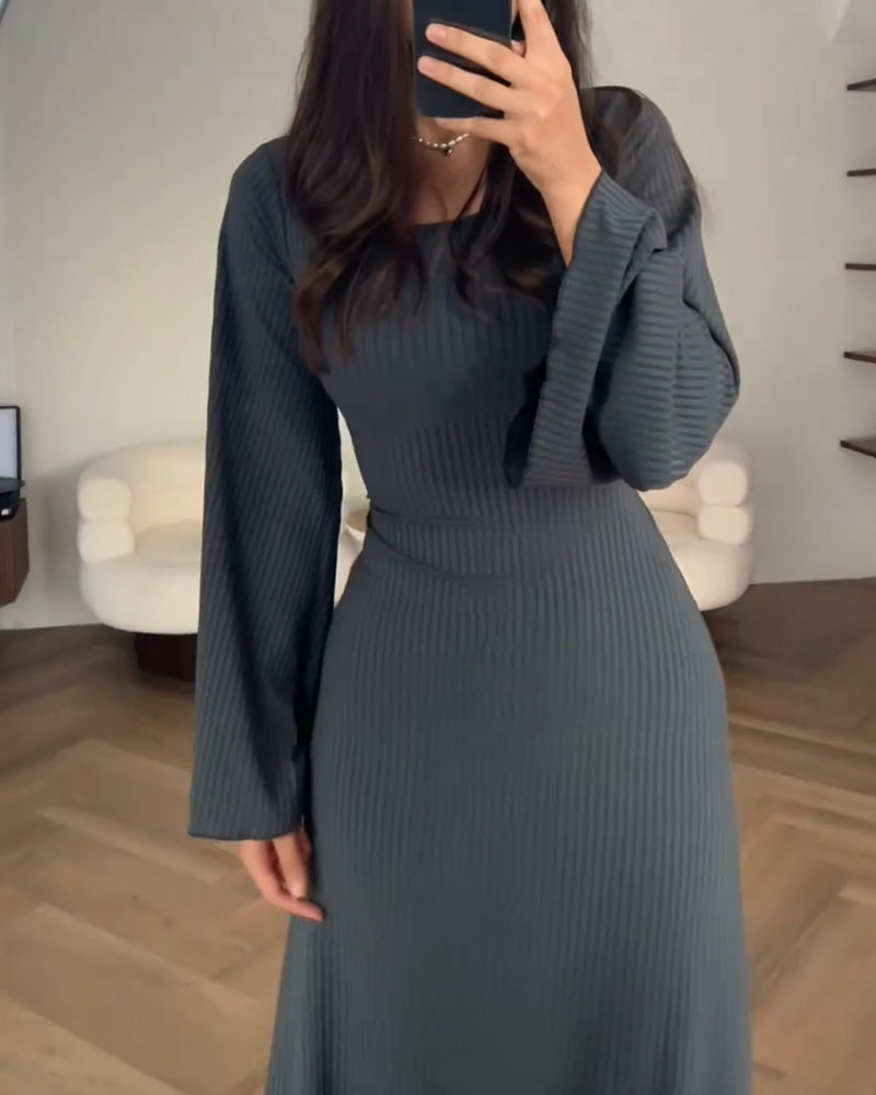Helena — Robe en maille à manches longues — Amielle Paris