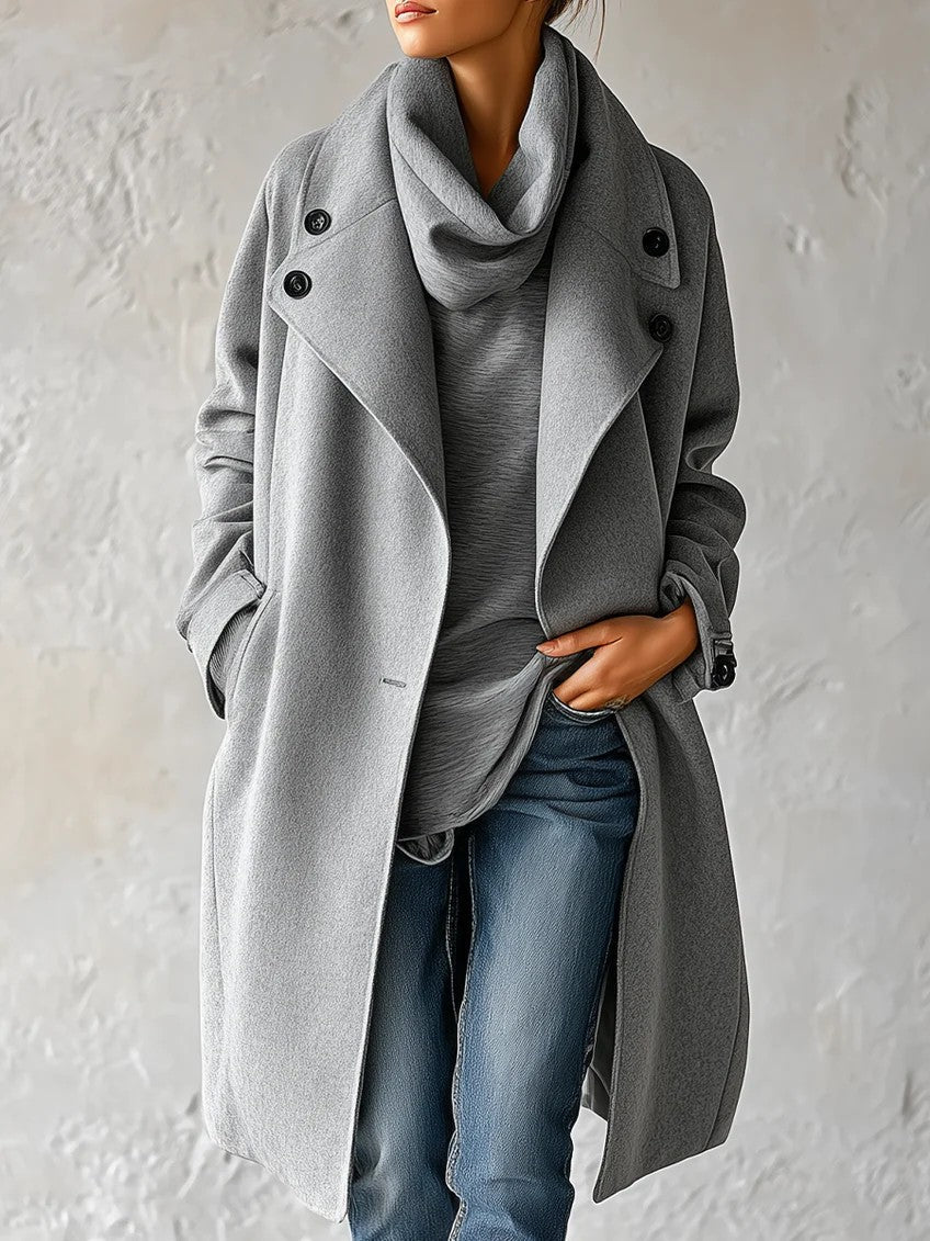 Manteau drapé à larges revers — Amielle Paris