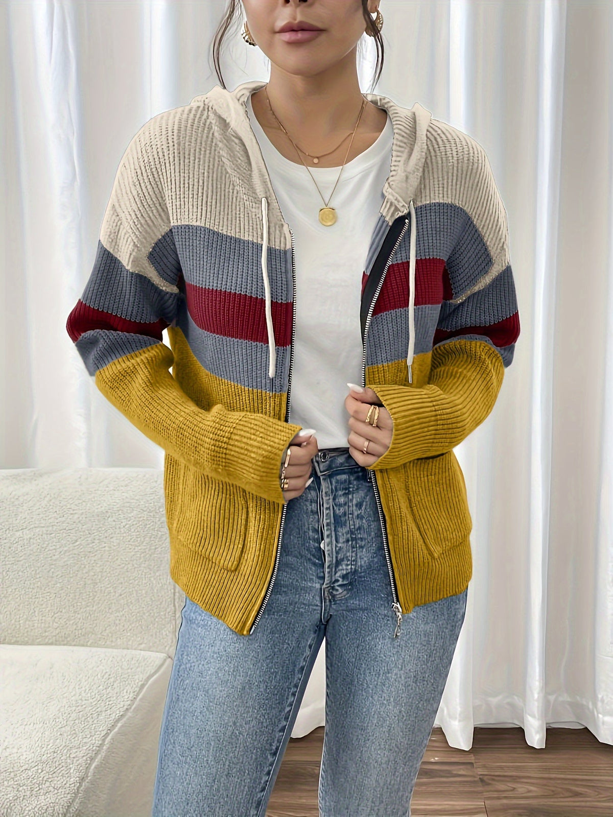 Harriet | Gilet côtelé zippé à capuche — Amielle Paris