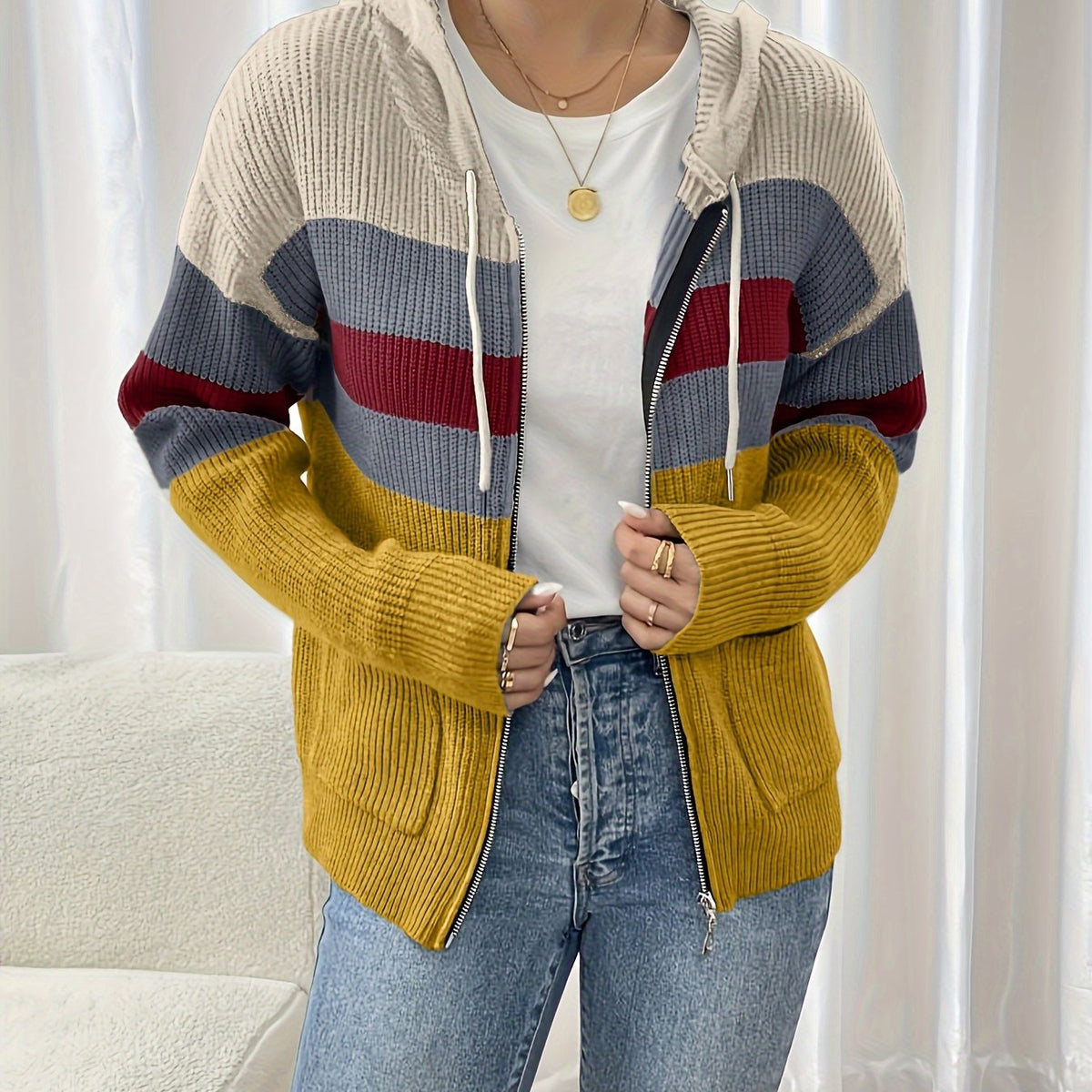 Harriet | Gilet côtelé zippé à capuche — Amielle Paris