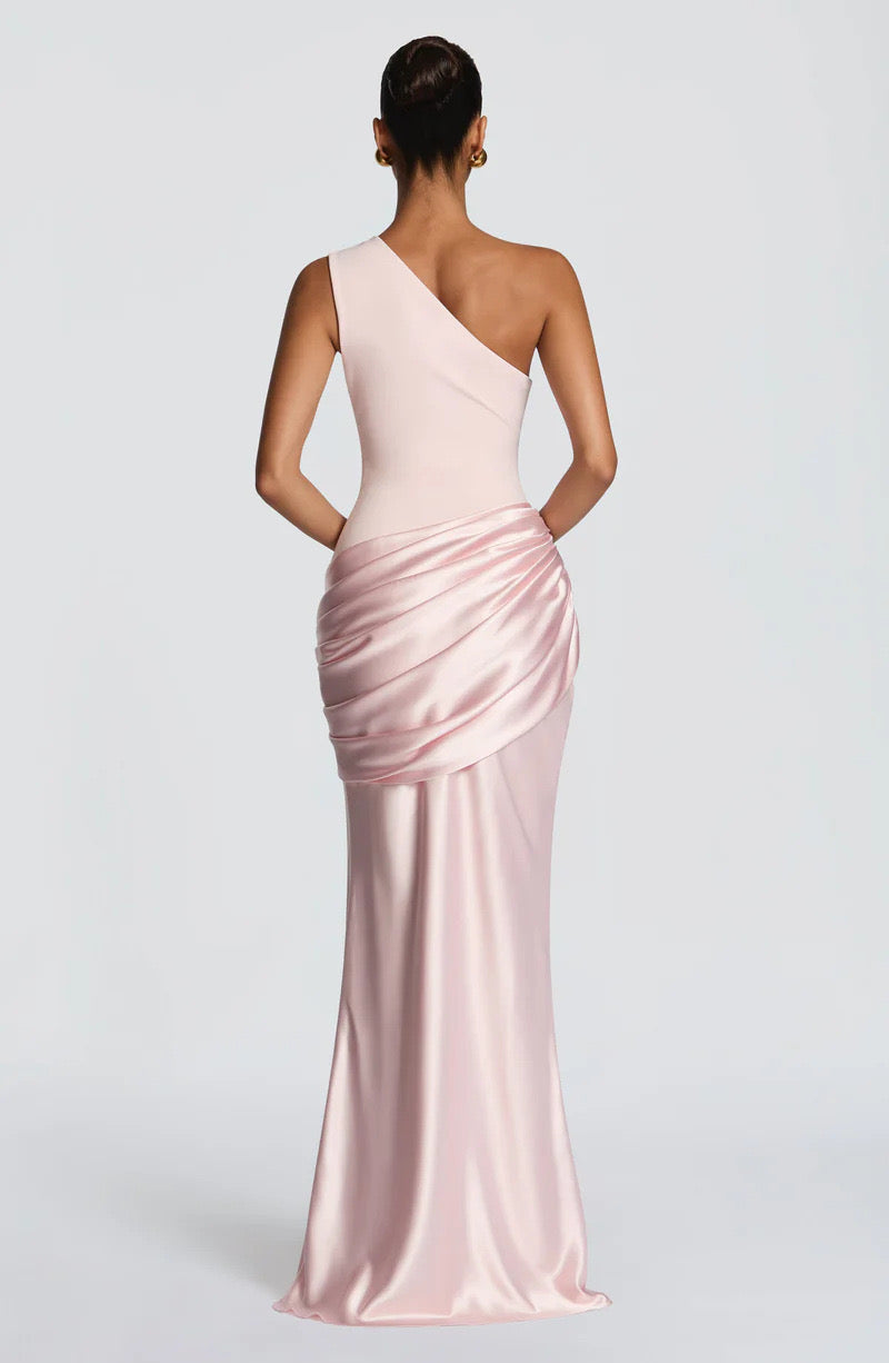 Sidonie — Robe longue satinée à une épaule — Amielle Paris