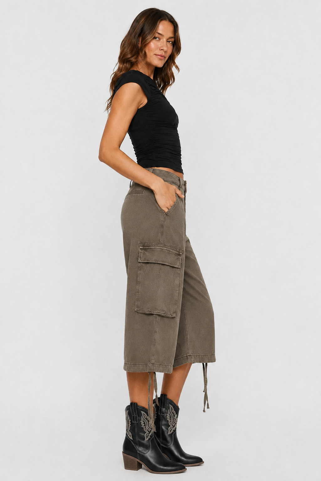 Pantalon cargo court taille haute — Enza — Amielle Paris