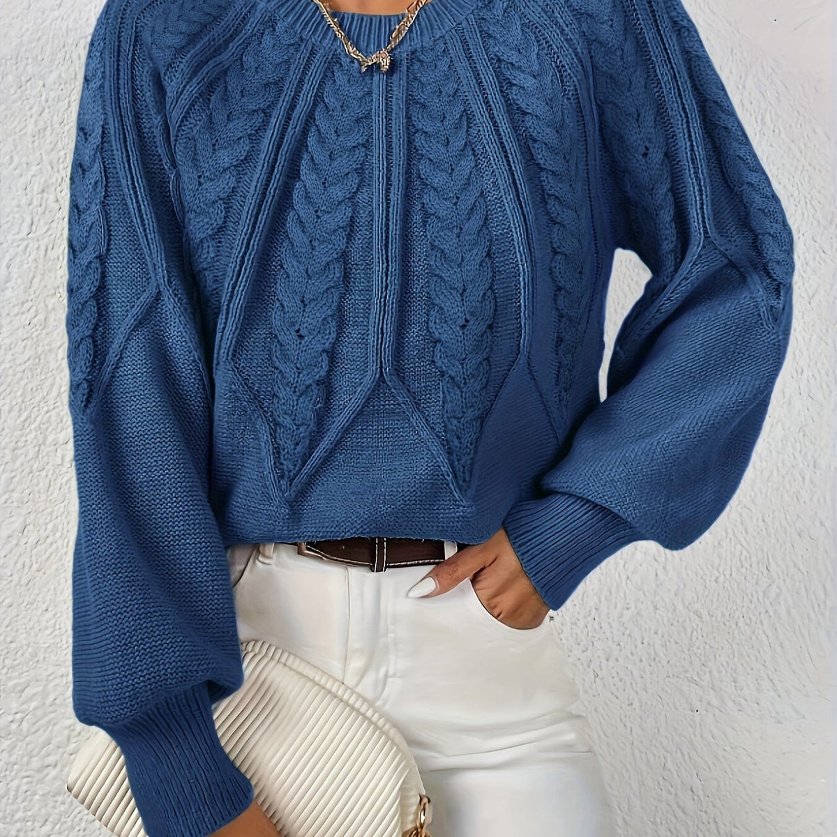 Pull torsadé à col rond Fabienne — Amielle Paris