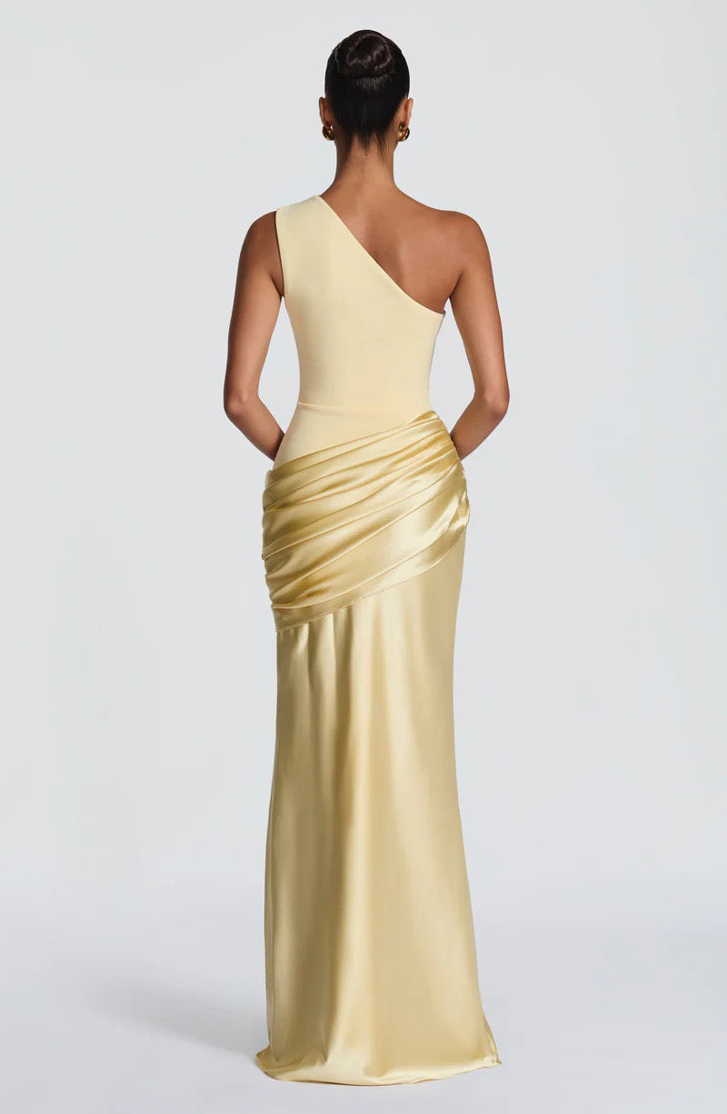 Sidonie — Robe longue satinée à une épaule — Amielle Paris