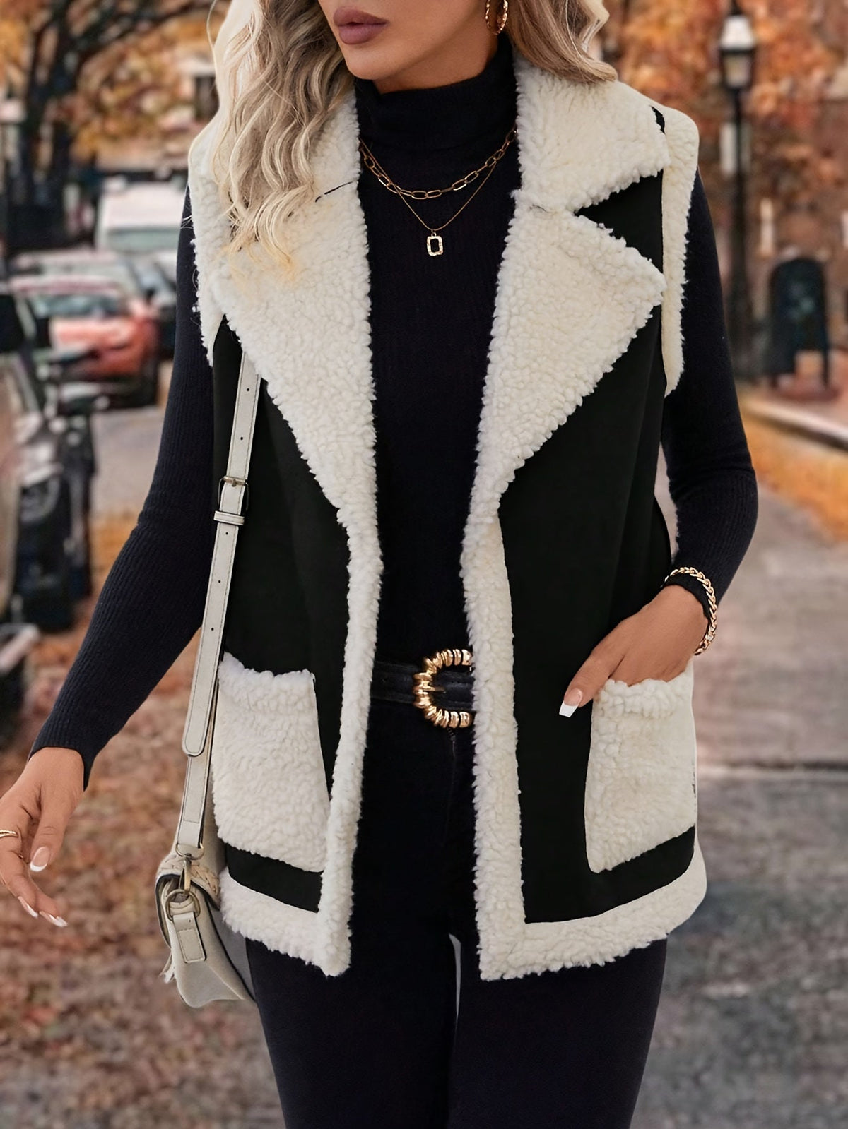Gilet sans manches à doublure effet peau lainée — Amielle Paris