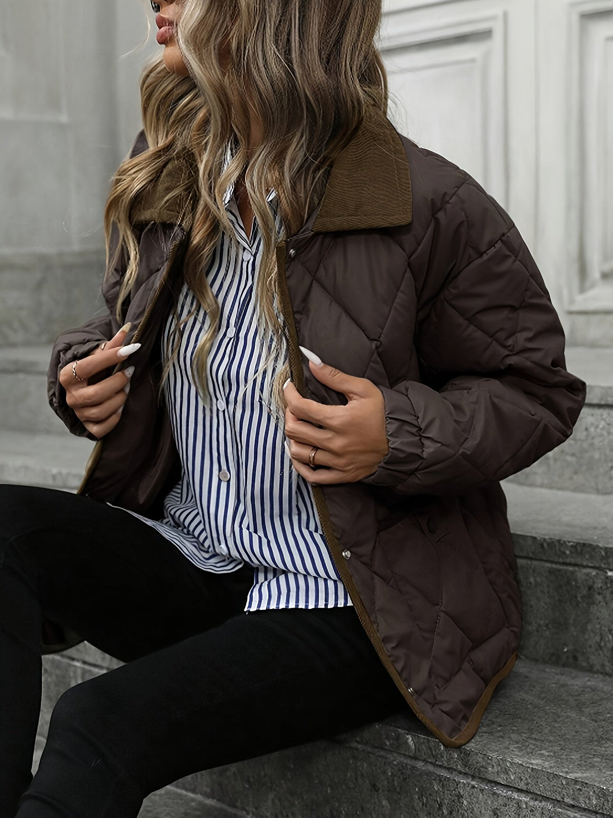 Odette | Veste matelassée à col en velours côtelé — Amielle Paris