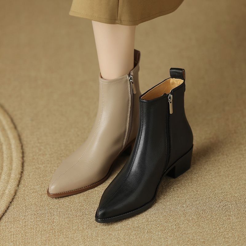 Adèle | Bottines à bout pointu et zip latéral — Amielle Paris