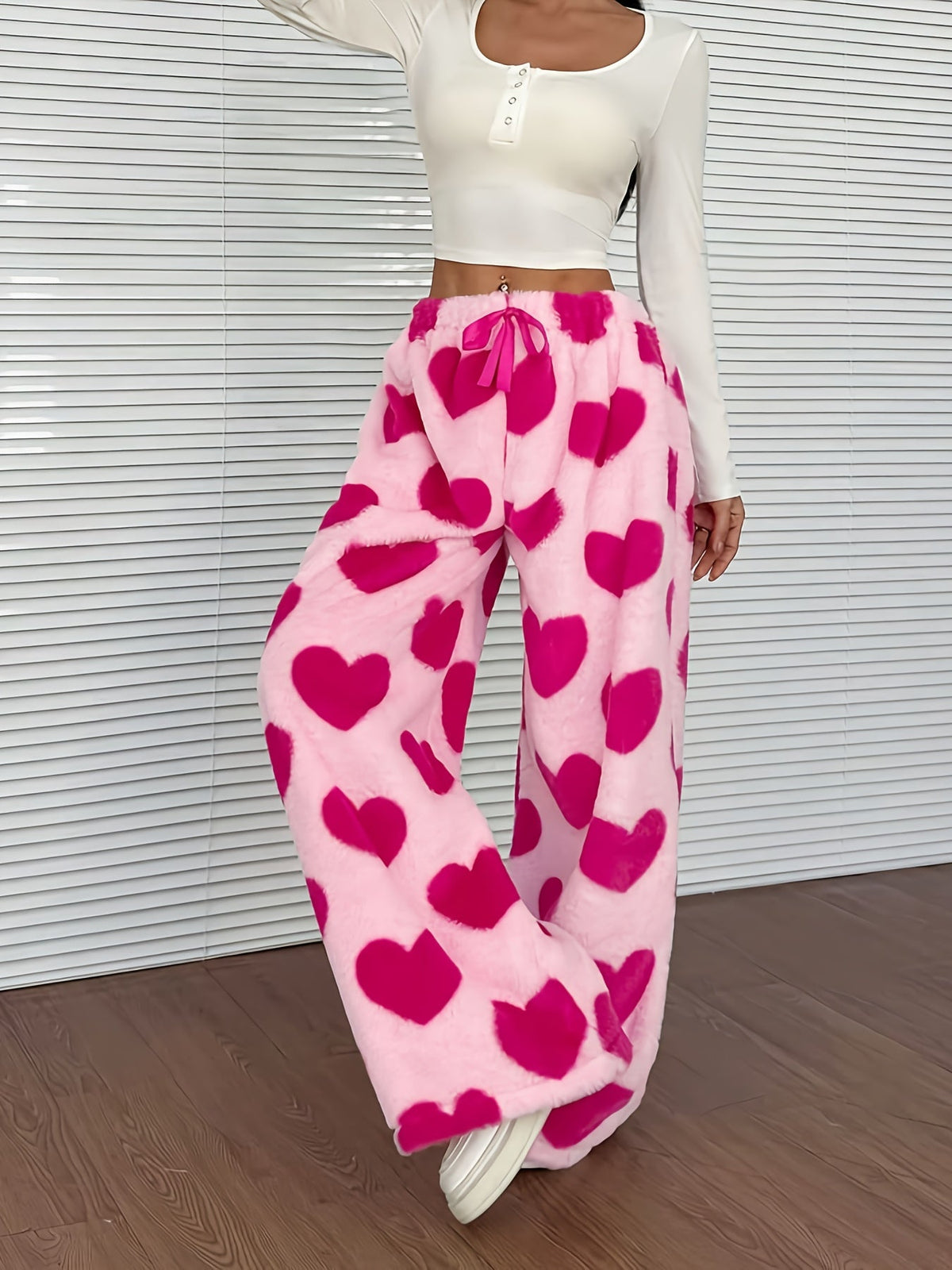 Pantalon large à carreaux en maille peluche — Amielle Paris